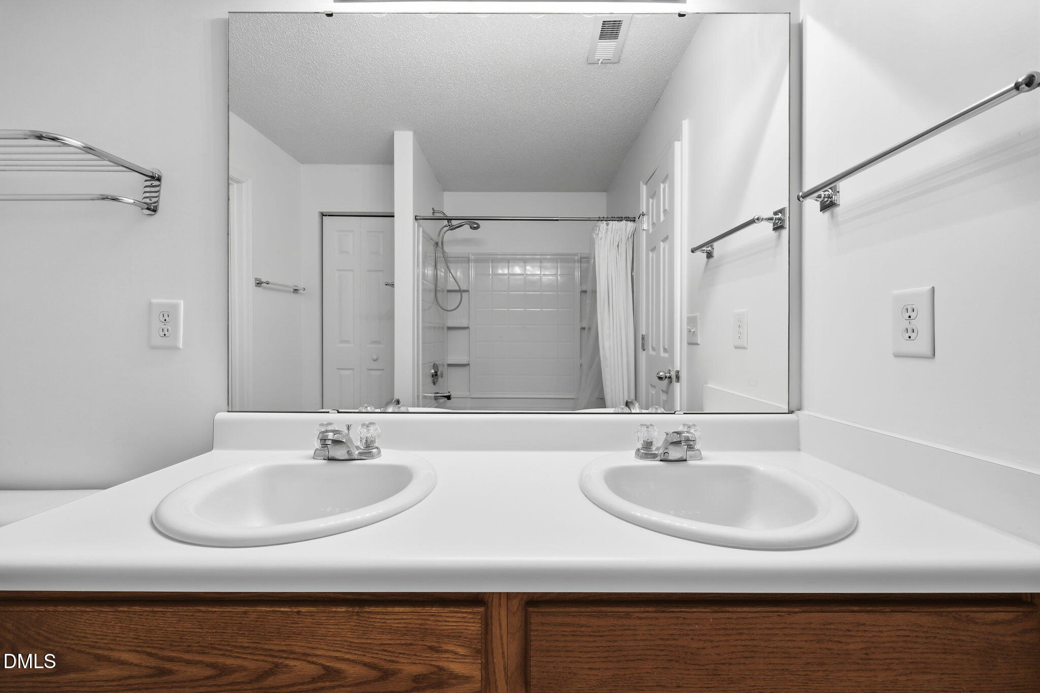 4706 Rockport Drive Property Photo 22