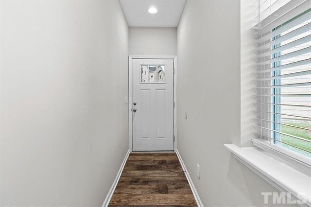 2223 Chattering Lory Lane Property Photo 4