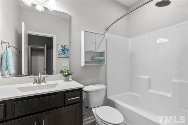 2223 Chattering Lory Lane Property Photo 11