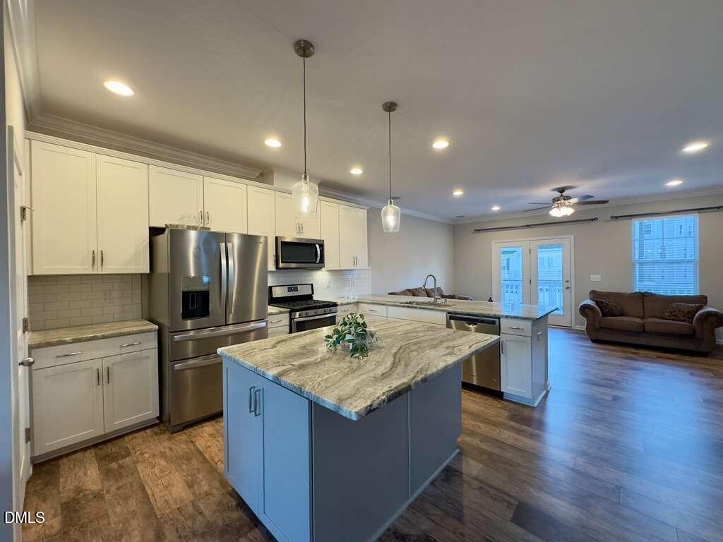 2223 Chattering Lory Lane Property Photo 14