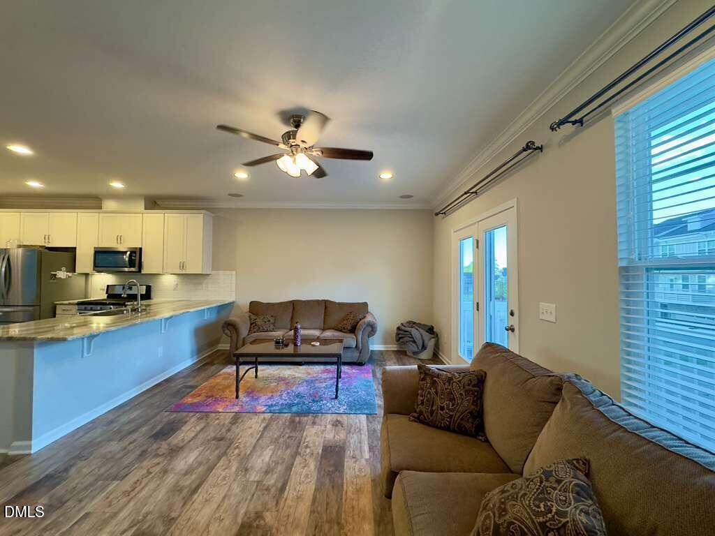 2223 Chattering Lory Lane Property Photo 16