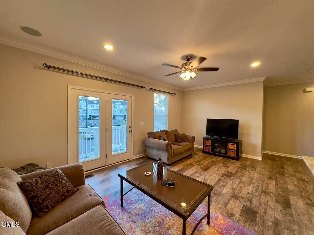 2223 Chattering Lory Lane Property Photo 18