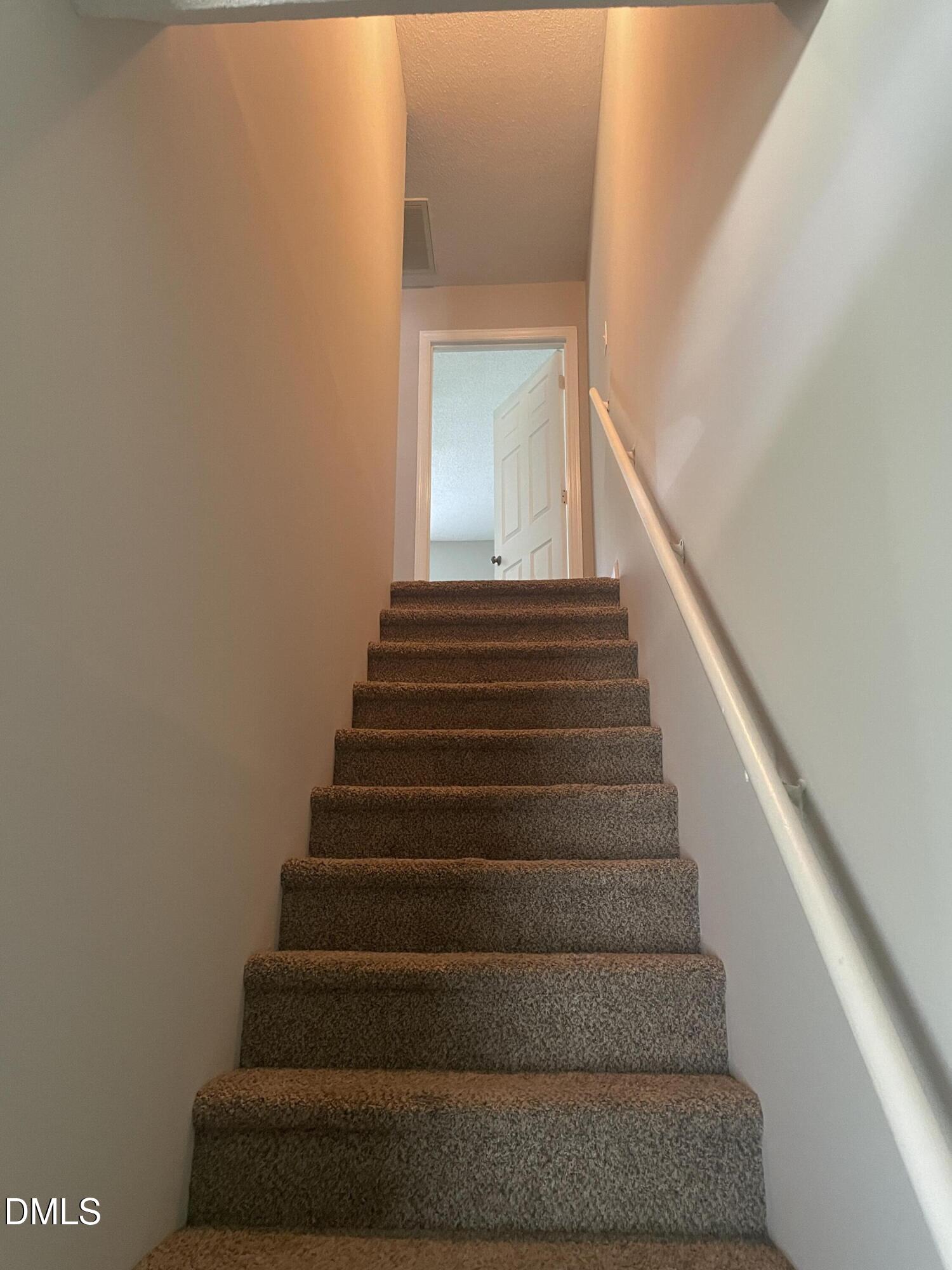152 Rollingwood Drive Property Photo 14