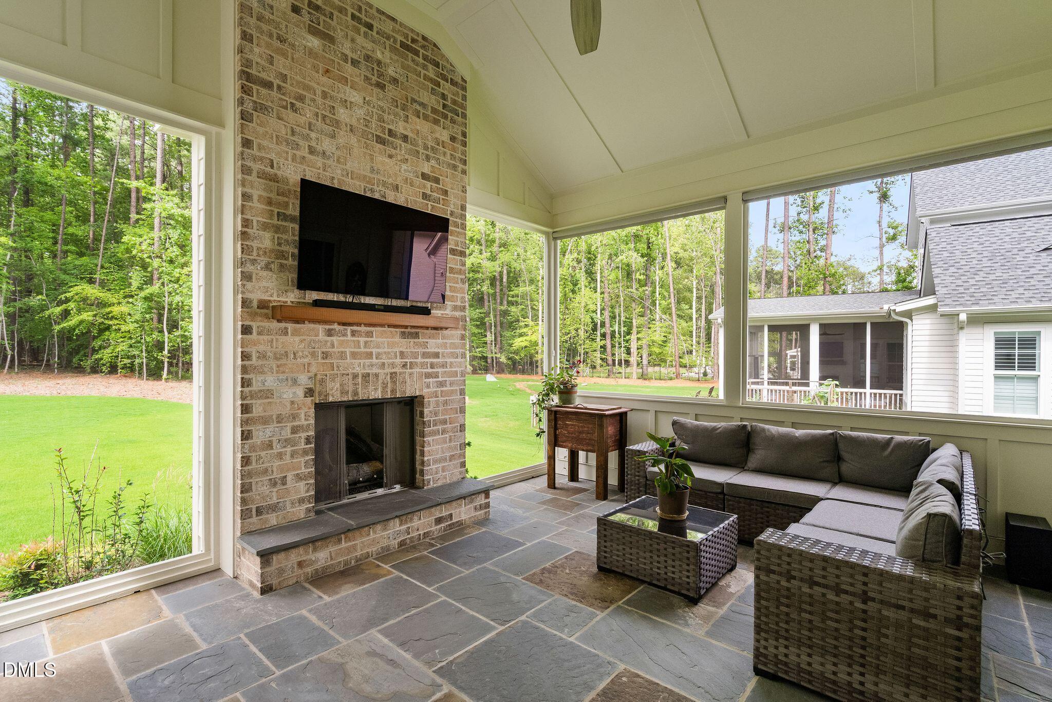 1528 Lake Adventure Court Property Photo 60
