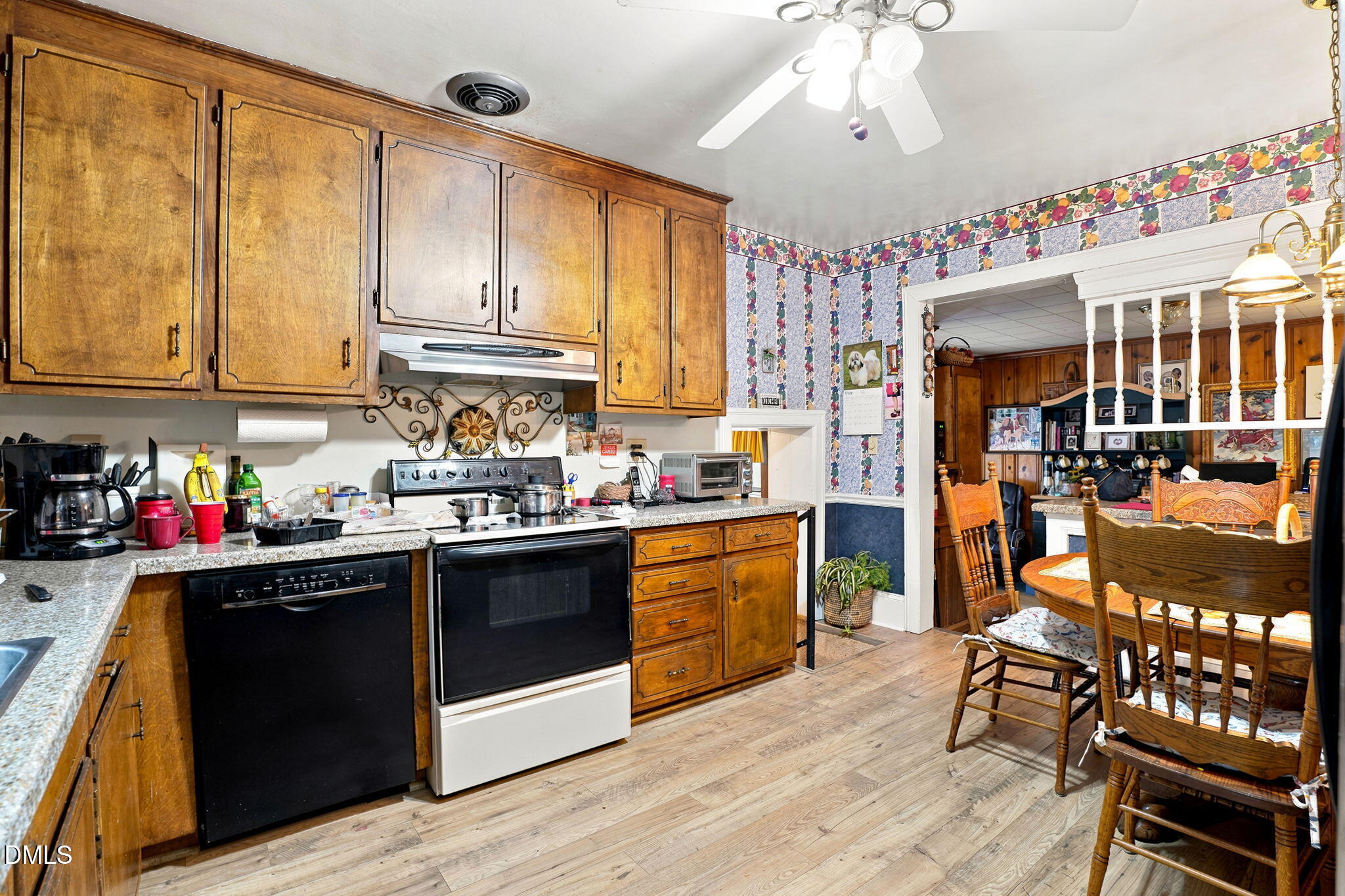 12137 Oak Avenue Property Photo 14