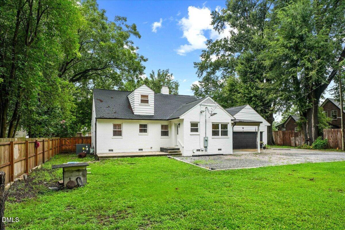 506 W Noble Street Property Photo 8