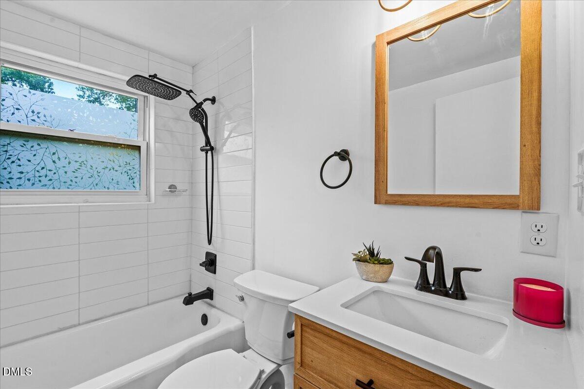 506 W Noble Street Property Photo 40