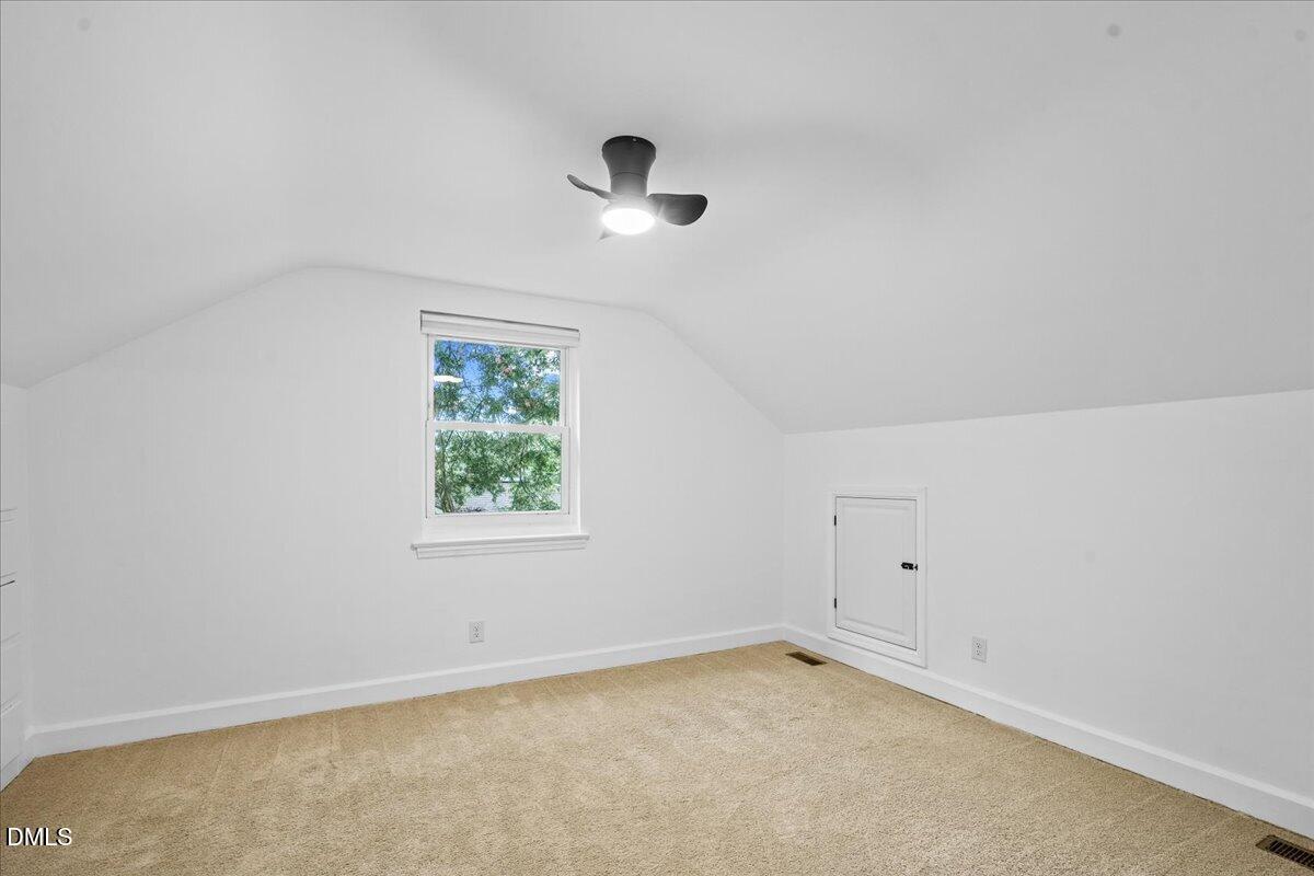 506 W Noble Street Property Photo 41