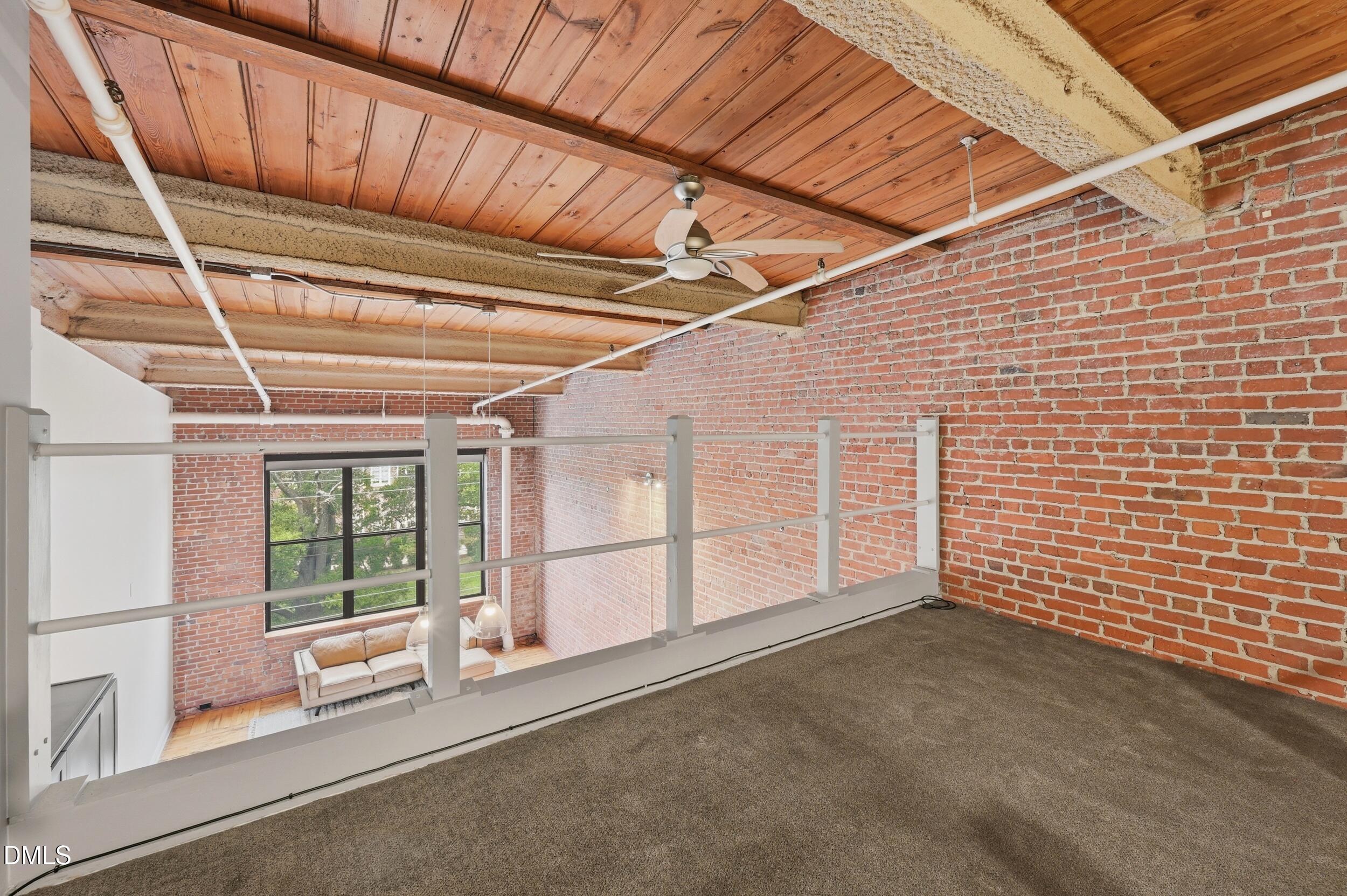500 N Duke Street 53-307 Property Photo 9