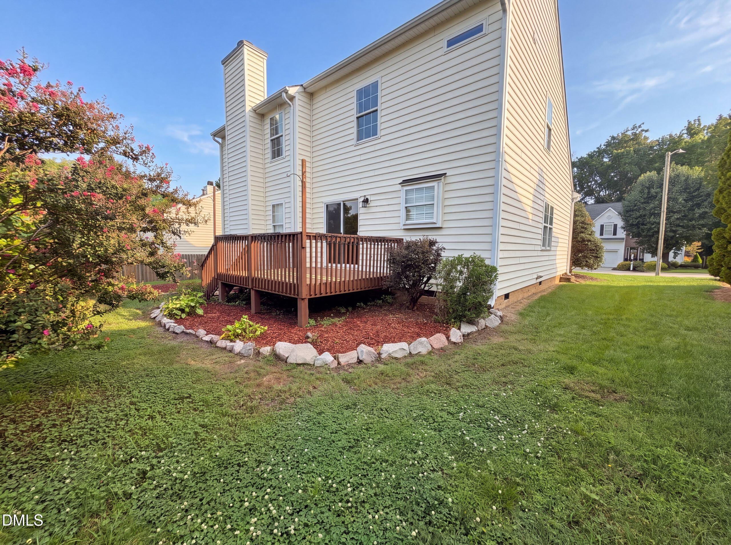 4549 Drewbridge Way Property Photo 5