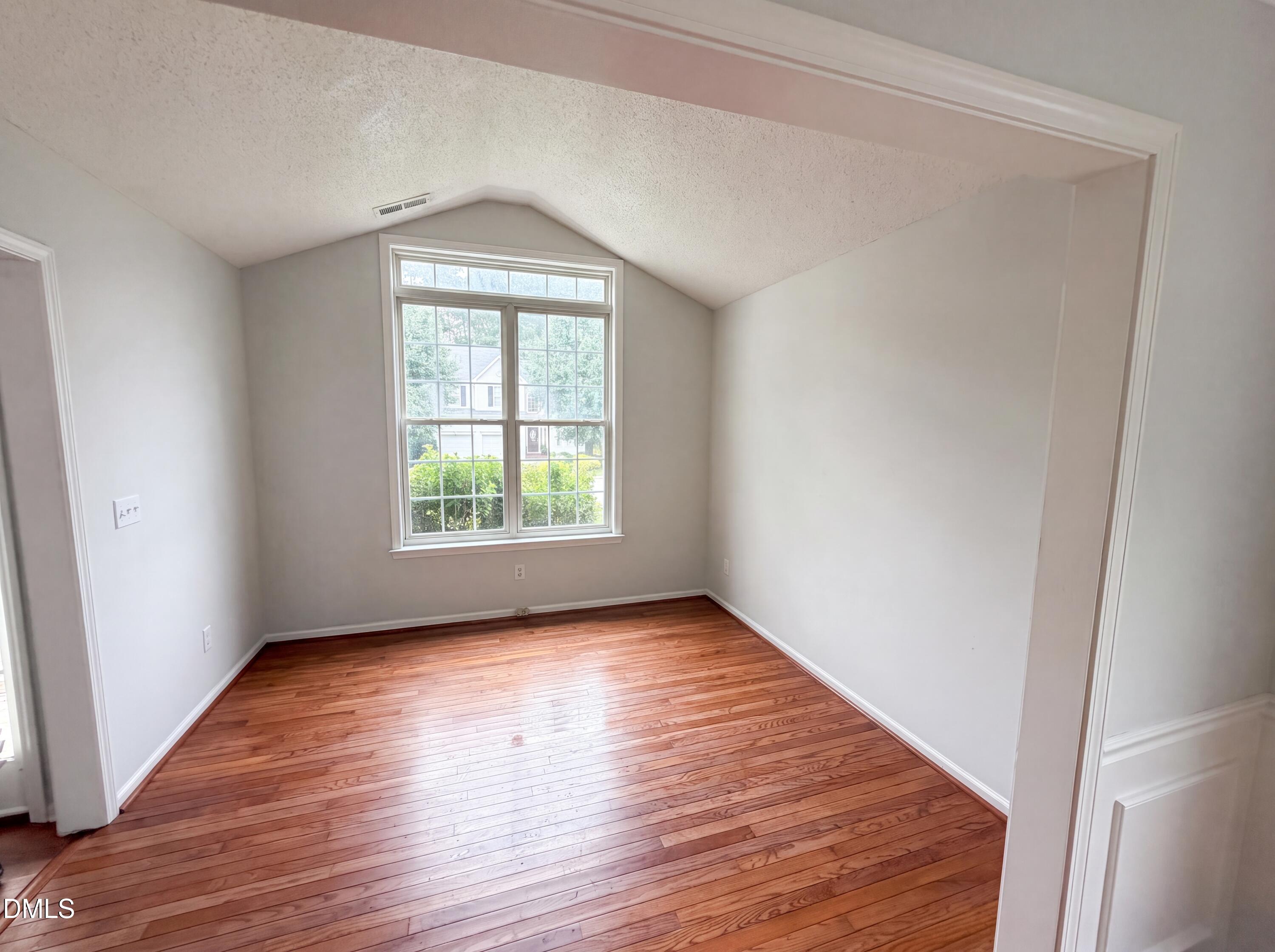 4549 Drewbridge Way Property Photo 7