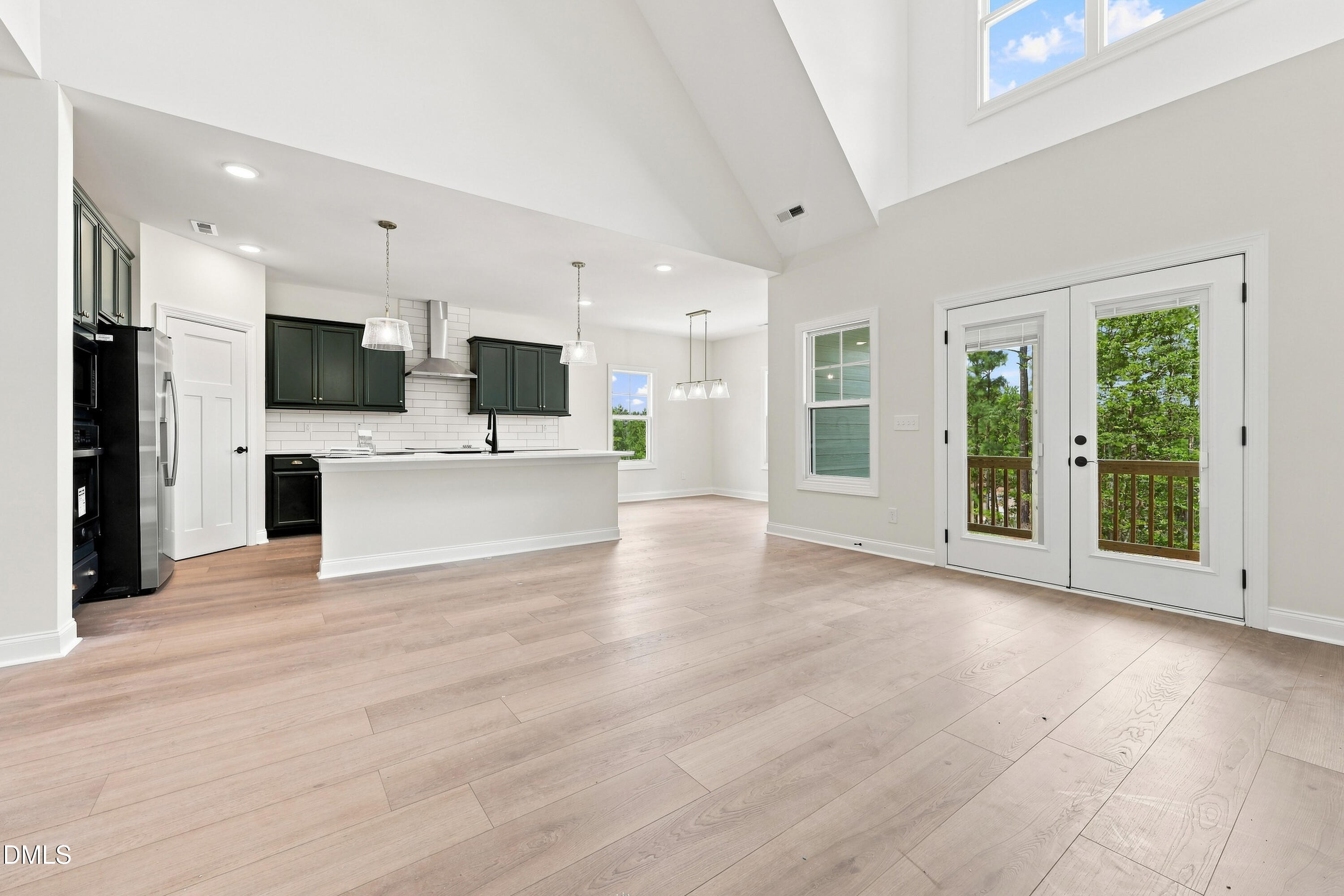 145 Vista Ridge Avenue Property Photo 4