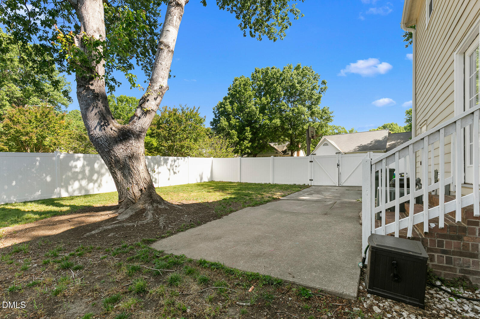 3513 Wickersham Way Property Photo 22