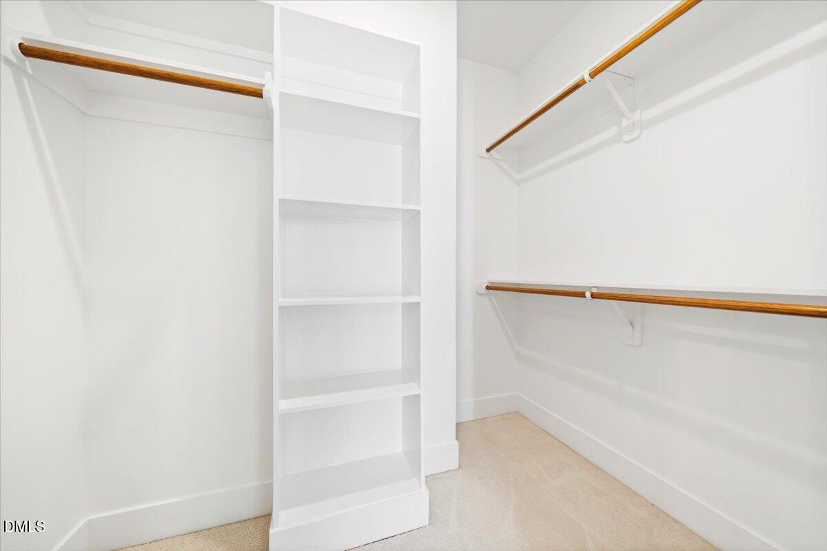 712 E Edenton Street 102 Property Photo 8
