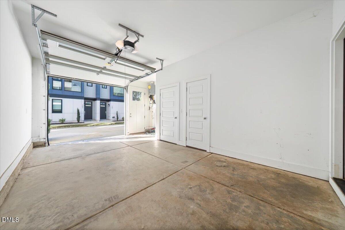 712 E Edenton Street 102 Property Photo 16