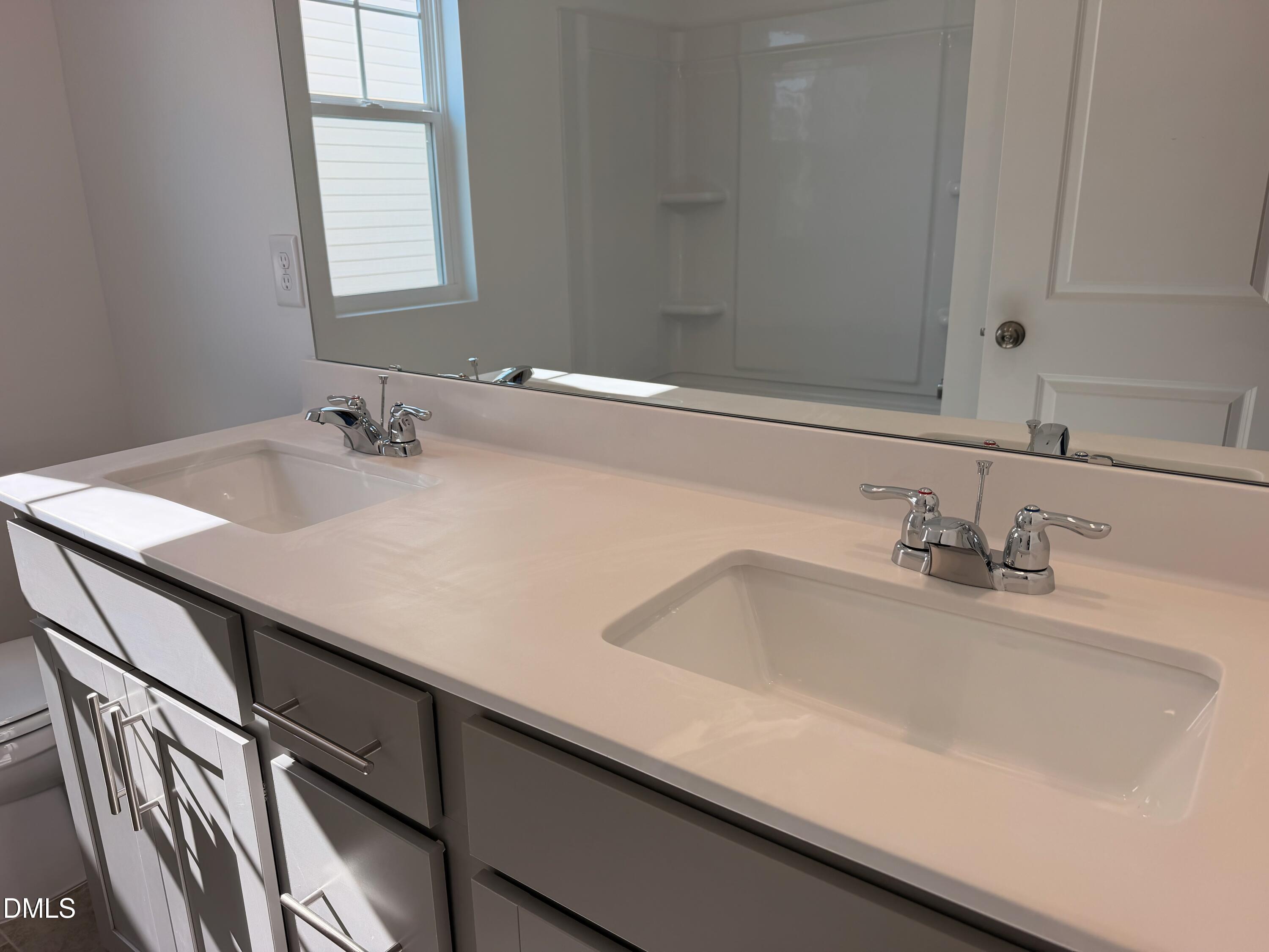 648 Morning Light Drive Property Photo 7