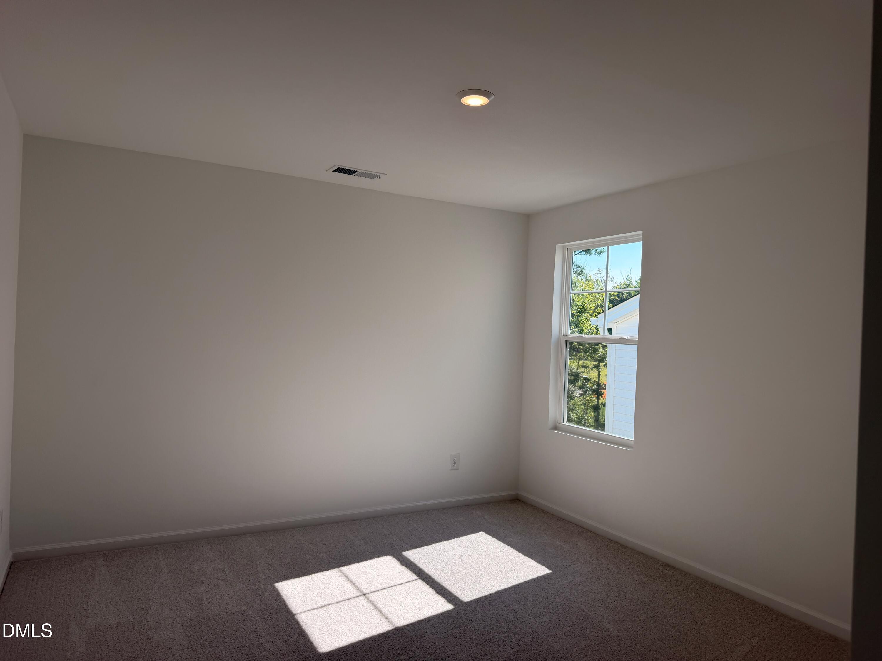648 Morning Light Drive Property Photo 11