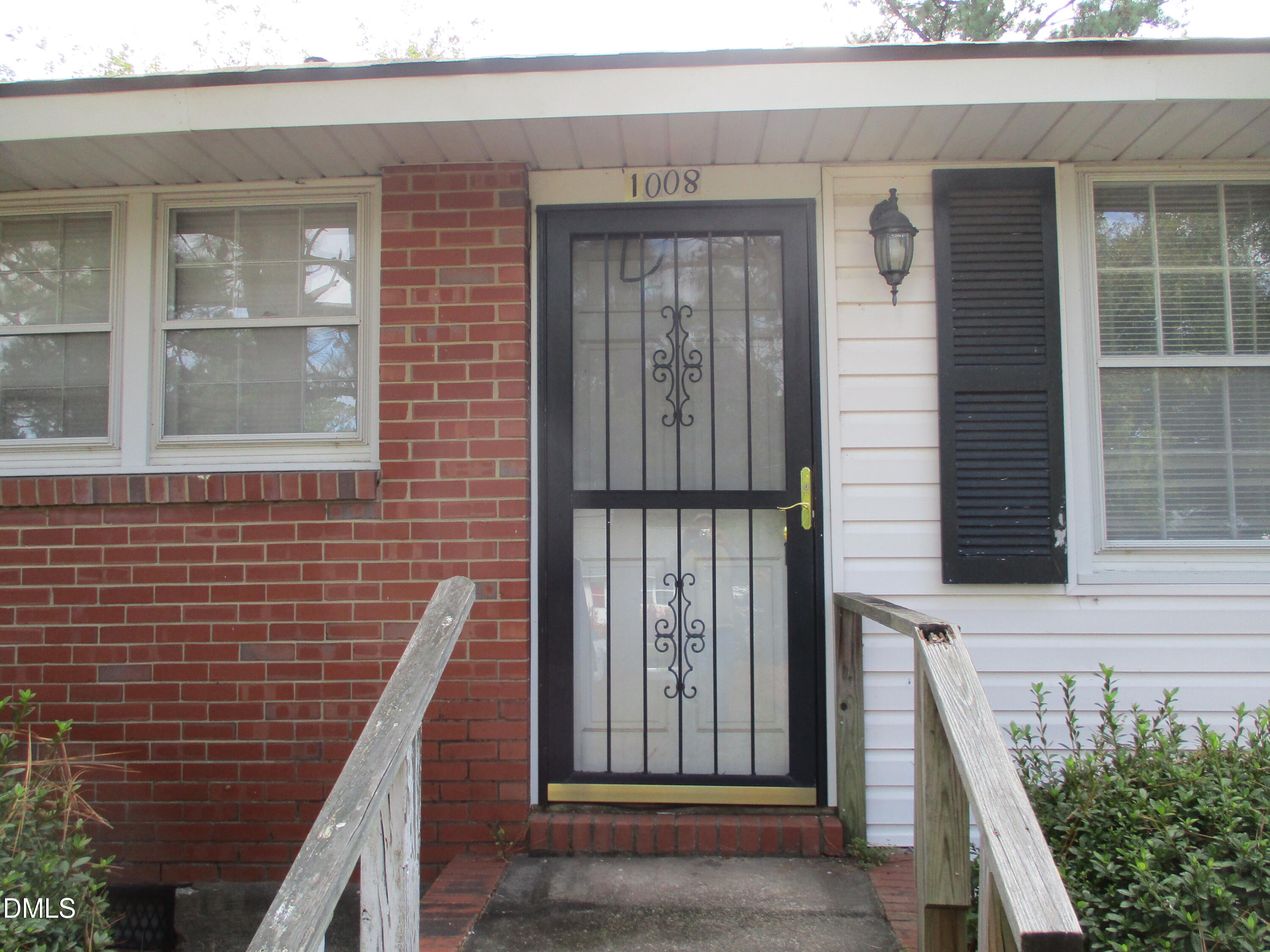 1008 Hadley Road Property Photo 6