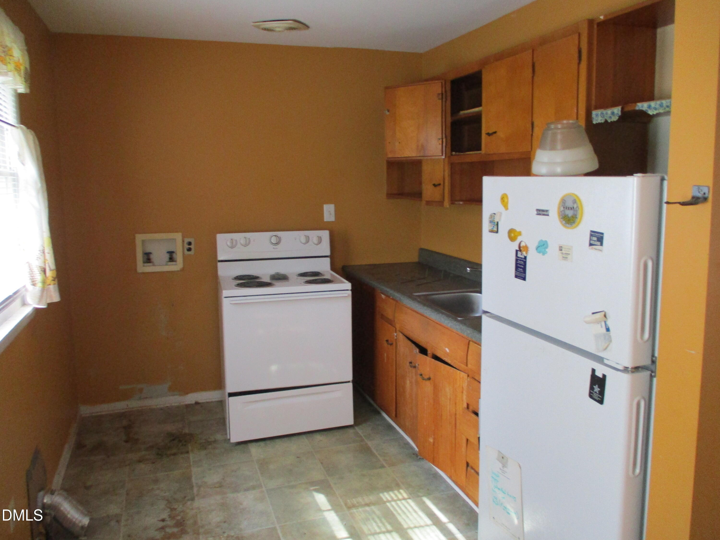 1008 Hadley Road Property Photo 8