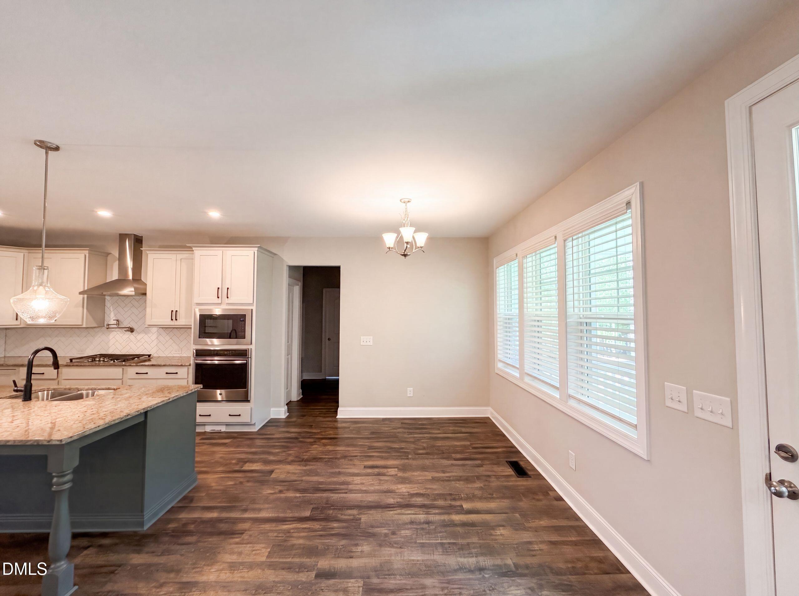 8808 Sprouted Lane Property Photo 6