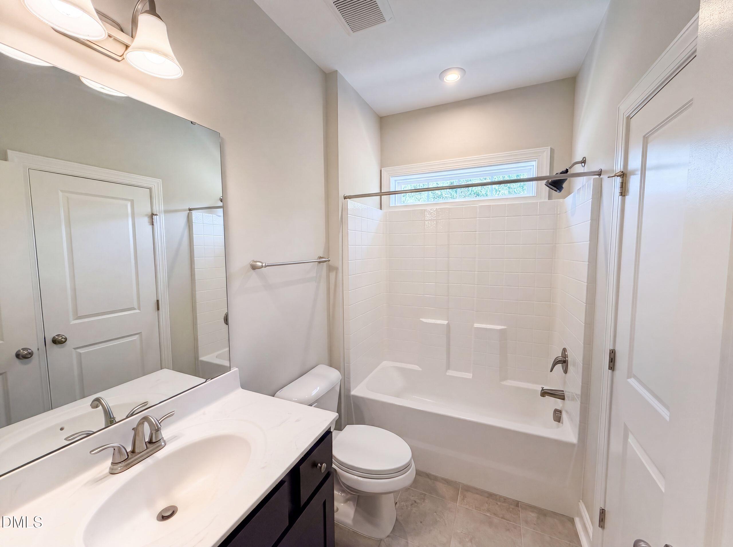 8808 Sprouted Lane Property Photo 16