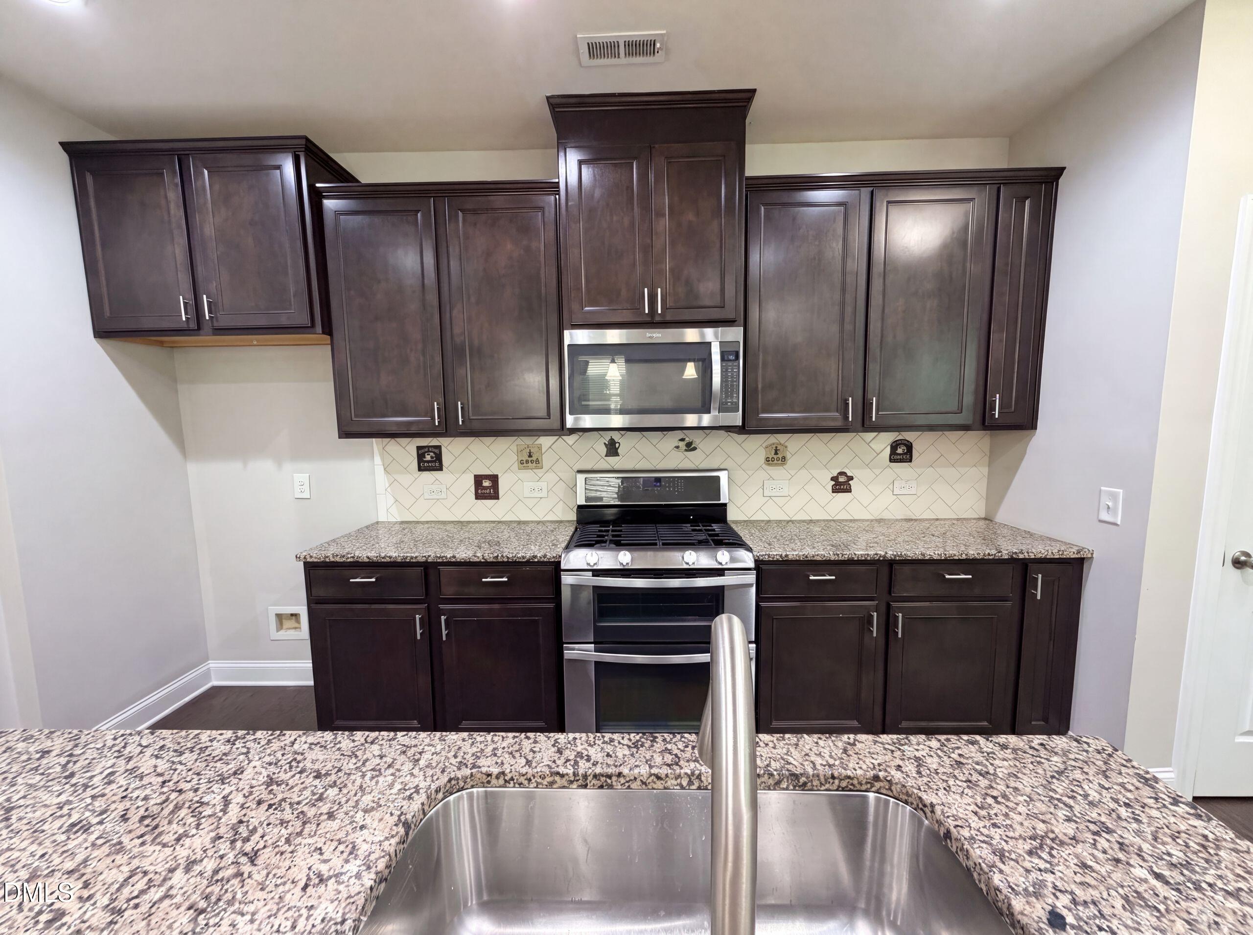 109 Belle Plain Drive Property Photo 7