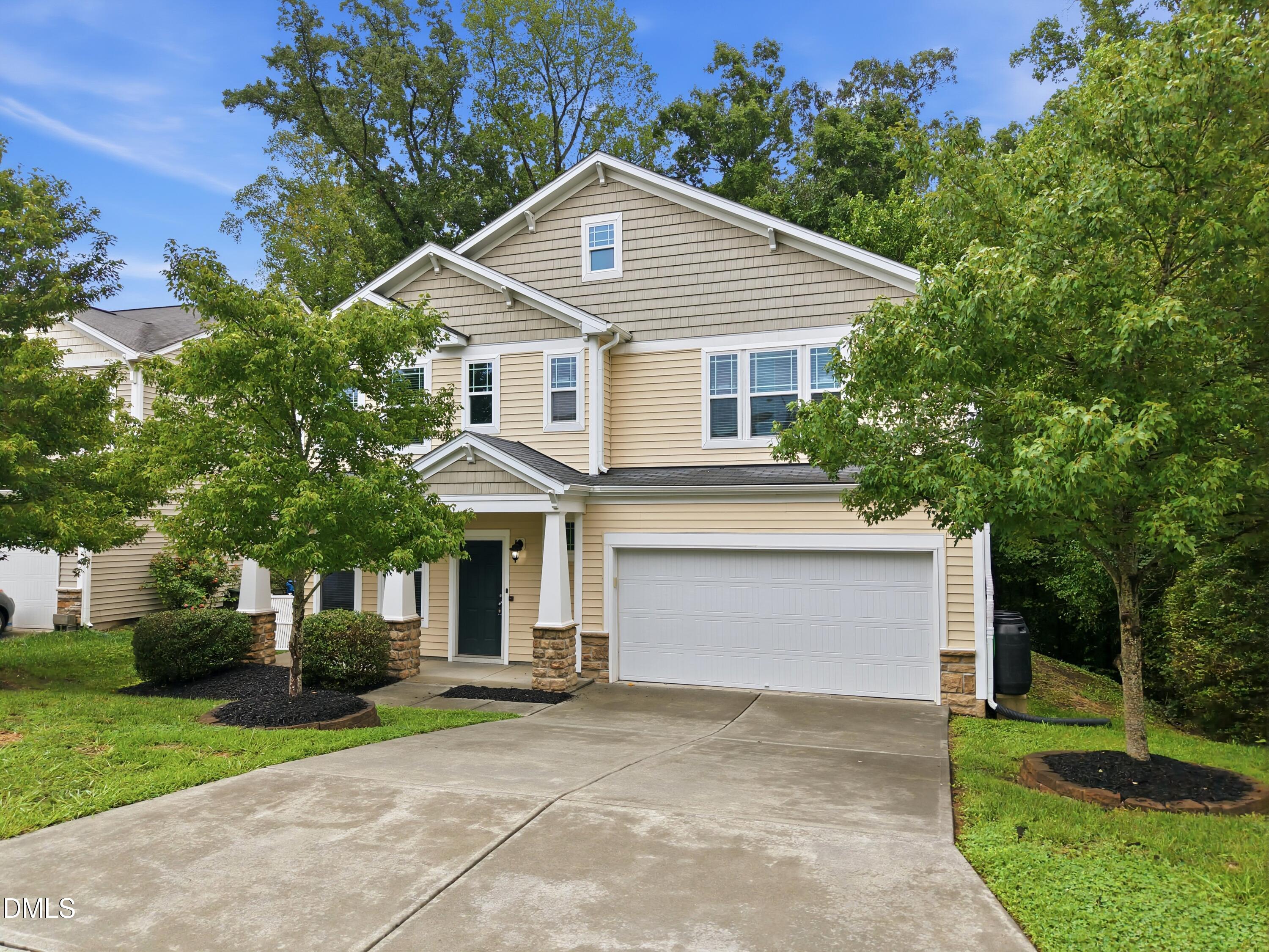 5 White Spruce Court Property Photo 1