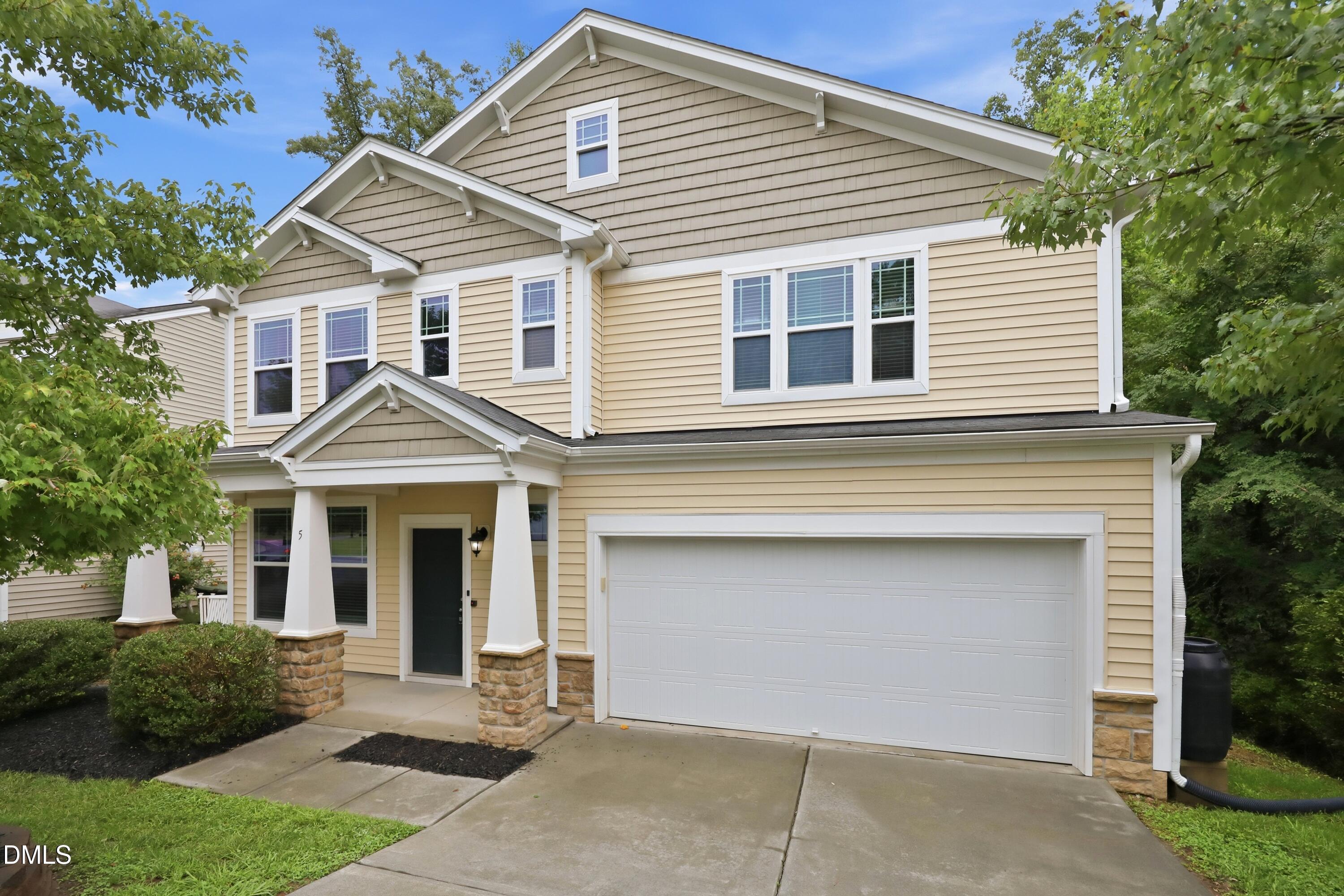 5 White Spruce Court Property Photo 2