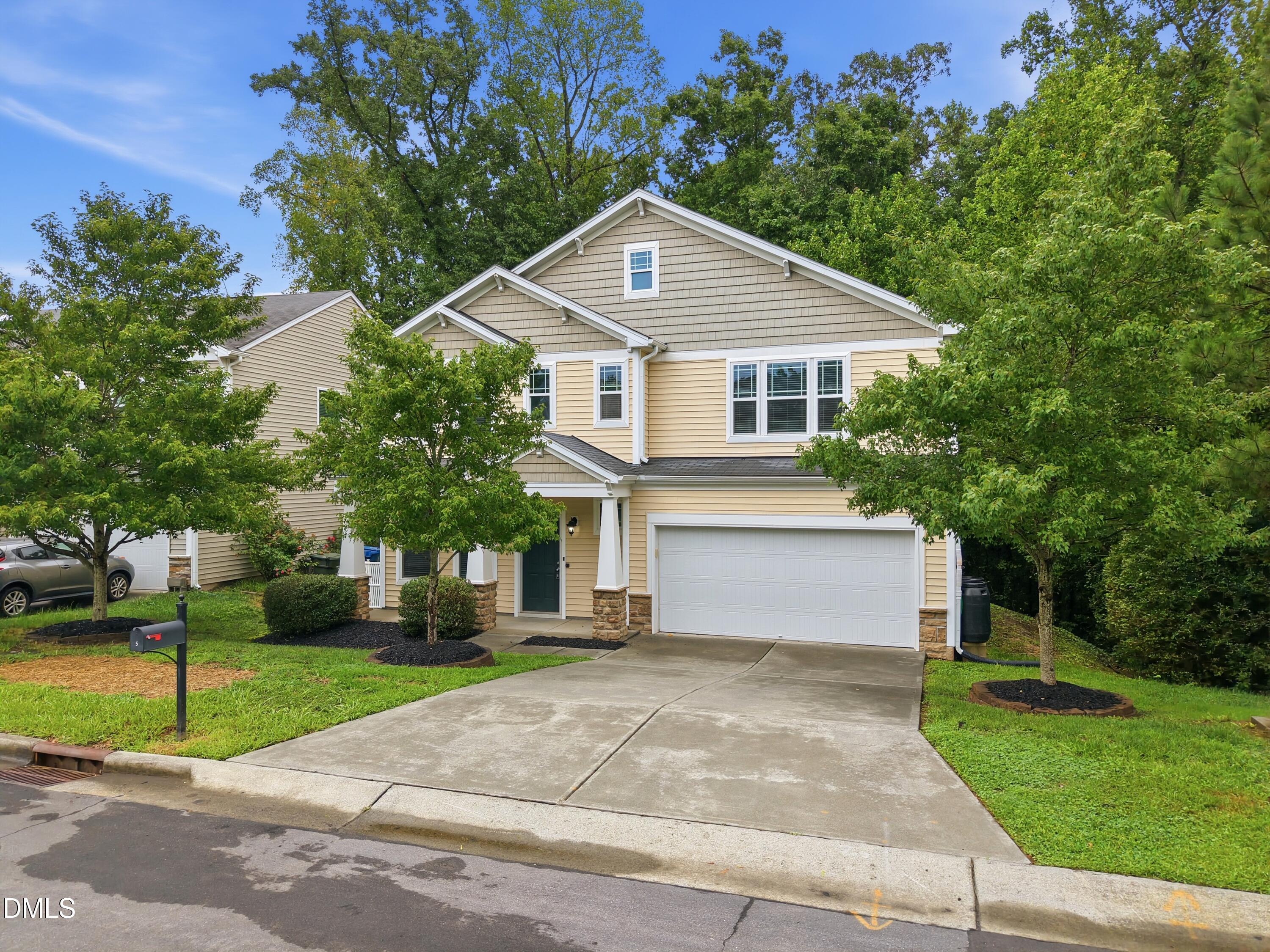 5 White Spruce Court Property Photo 4