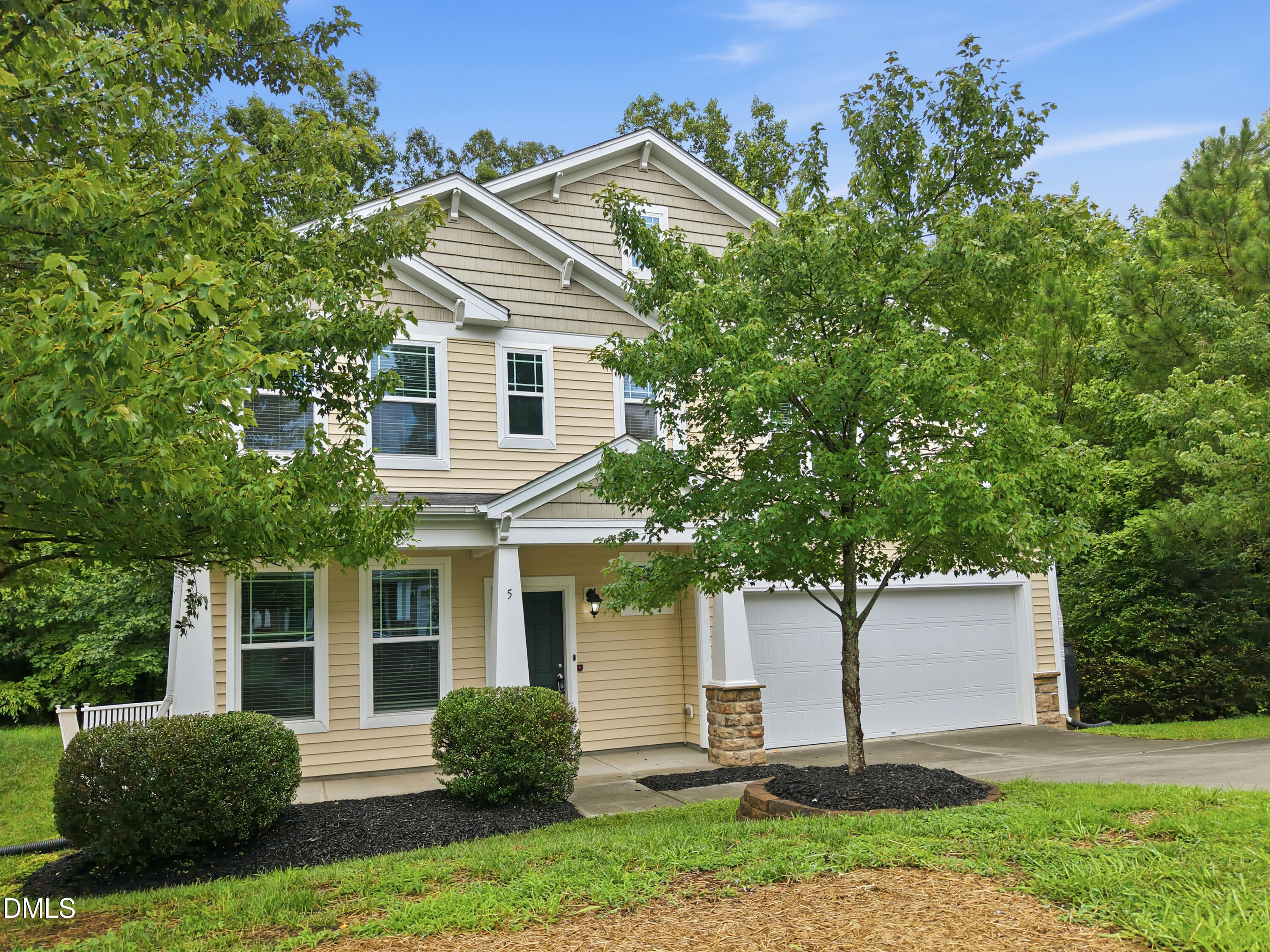 5 White Spruce Court Property Photo 8