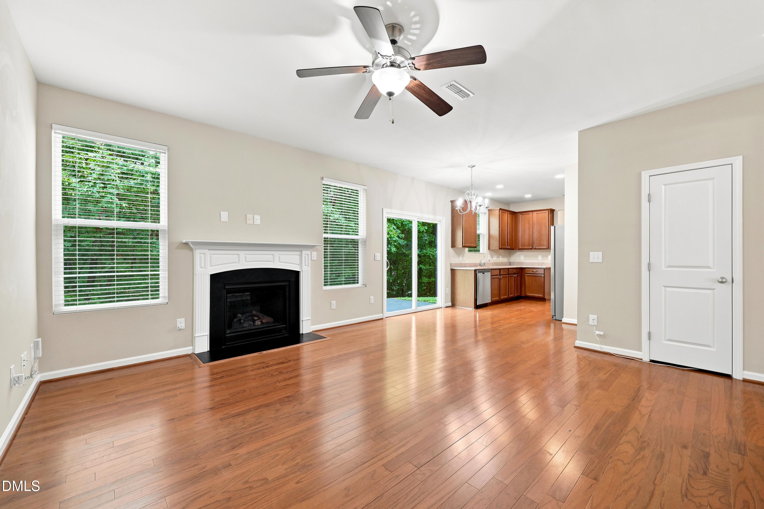5 White Spruce Court Property Photo 22