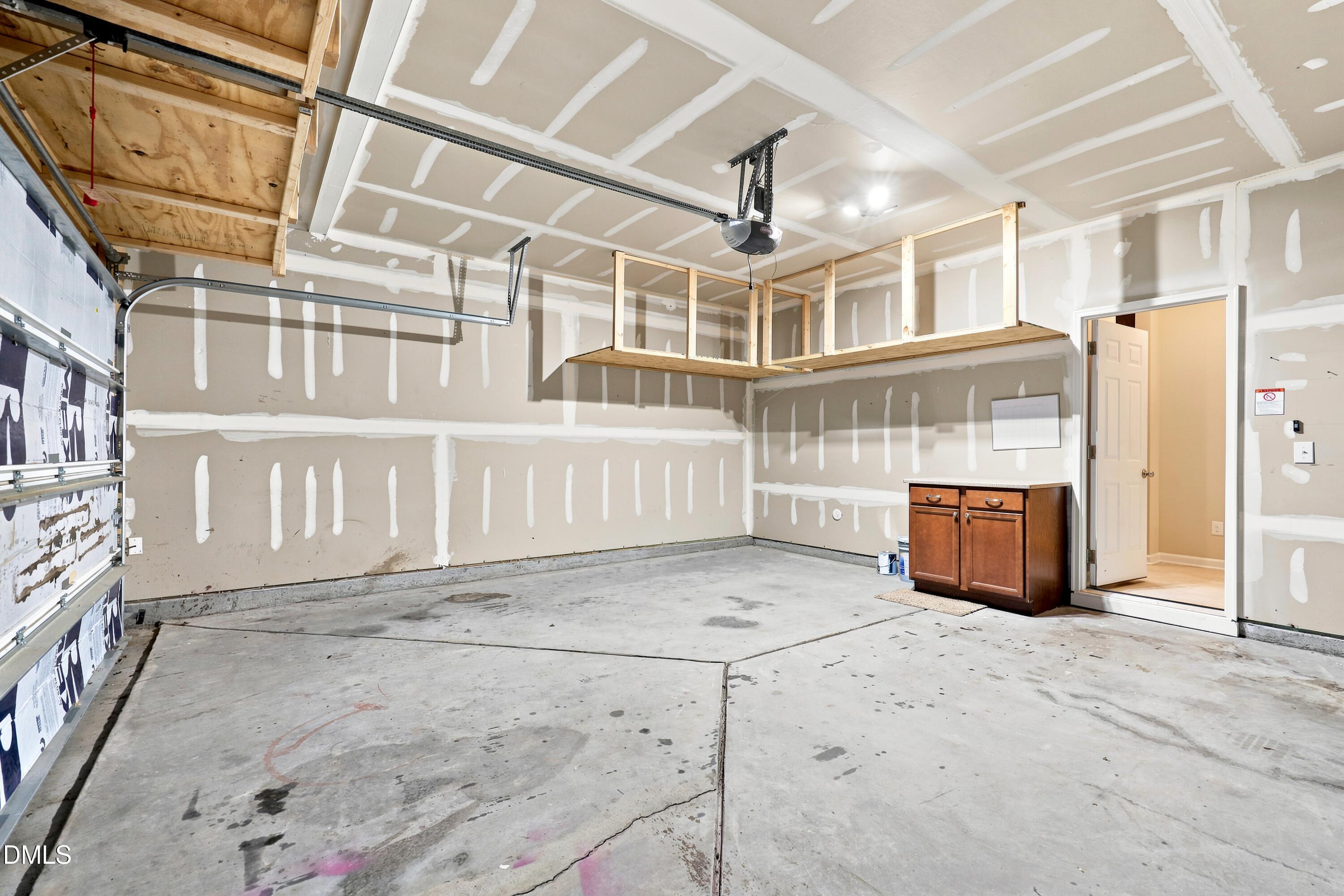 5 White Spruce Court Property Photo 31
