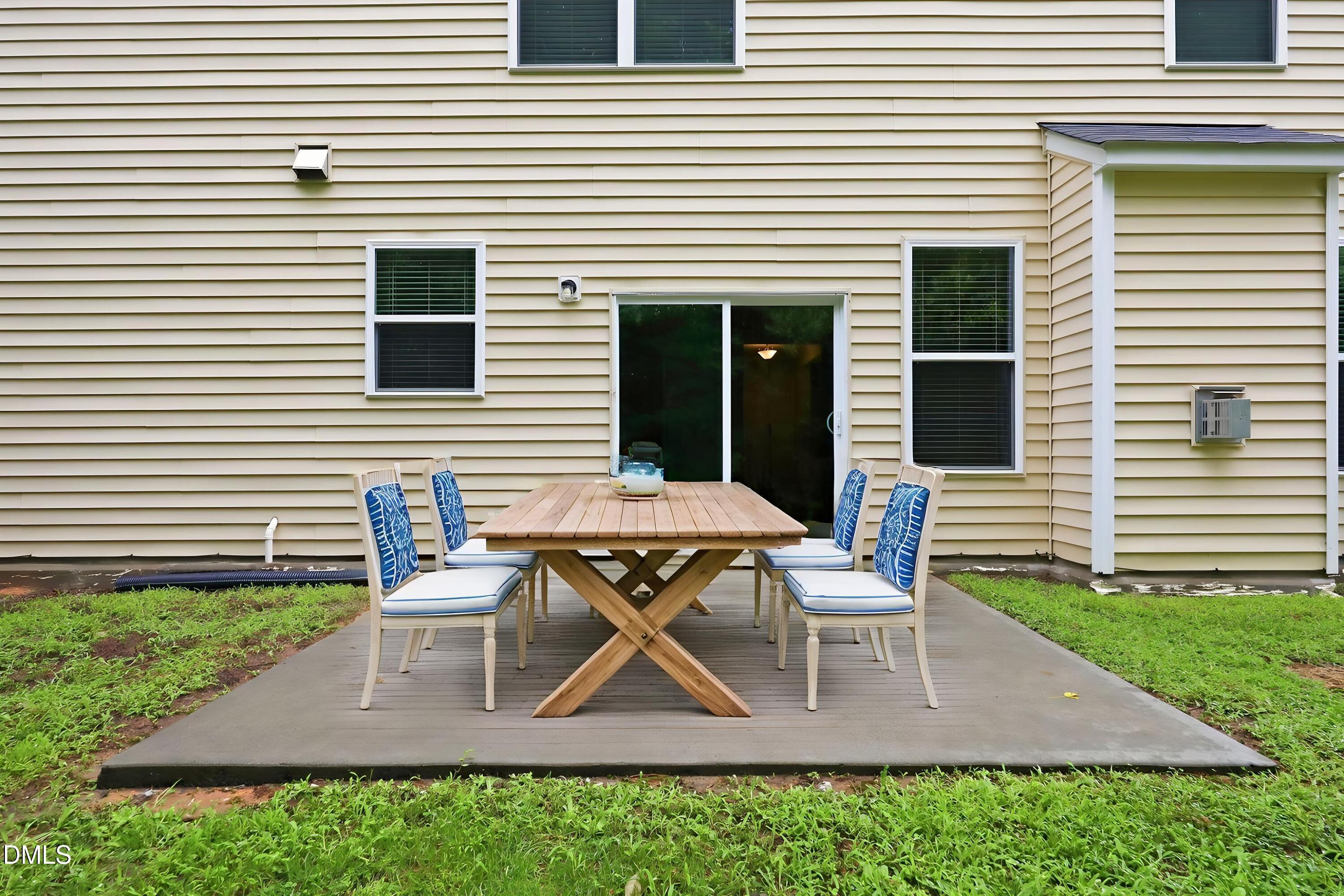 5 White Spruce Court Property Photo 51