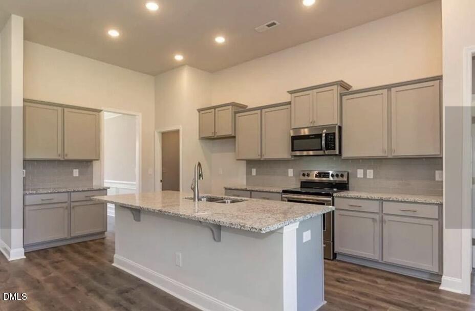 3536 Buster Court Property Photo 5