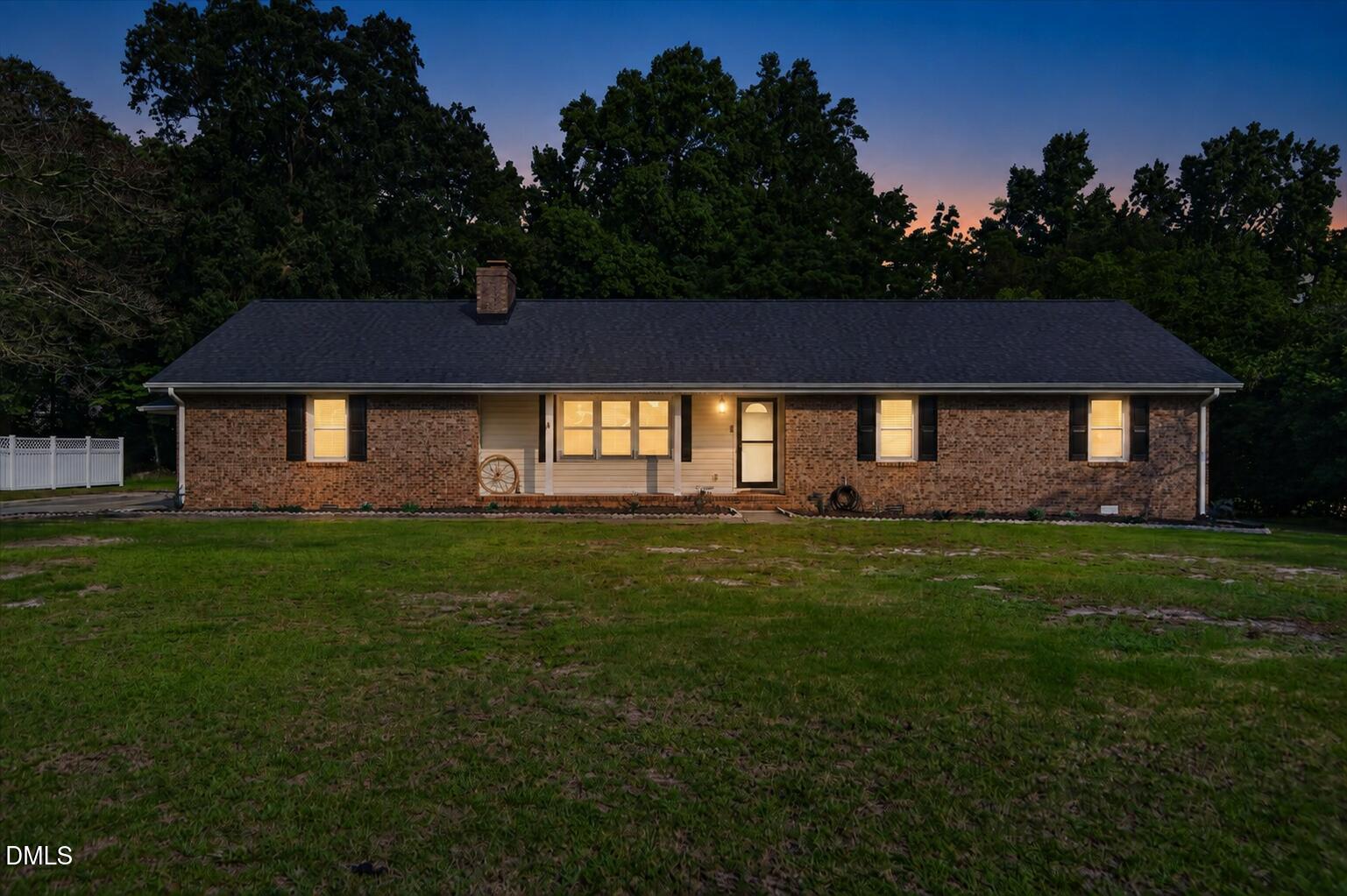 201 Ashby Lane Property Photo 1