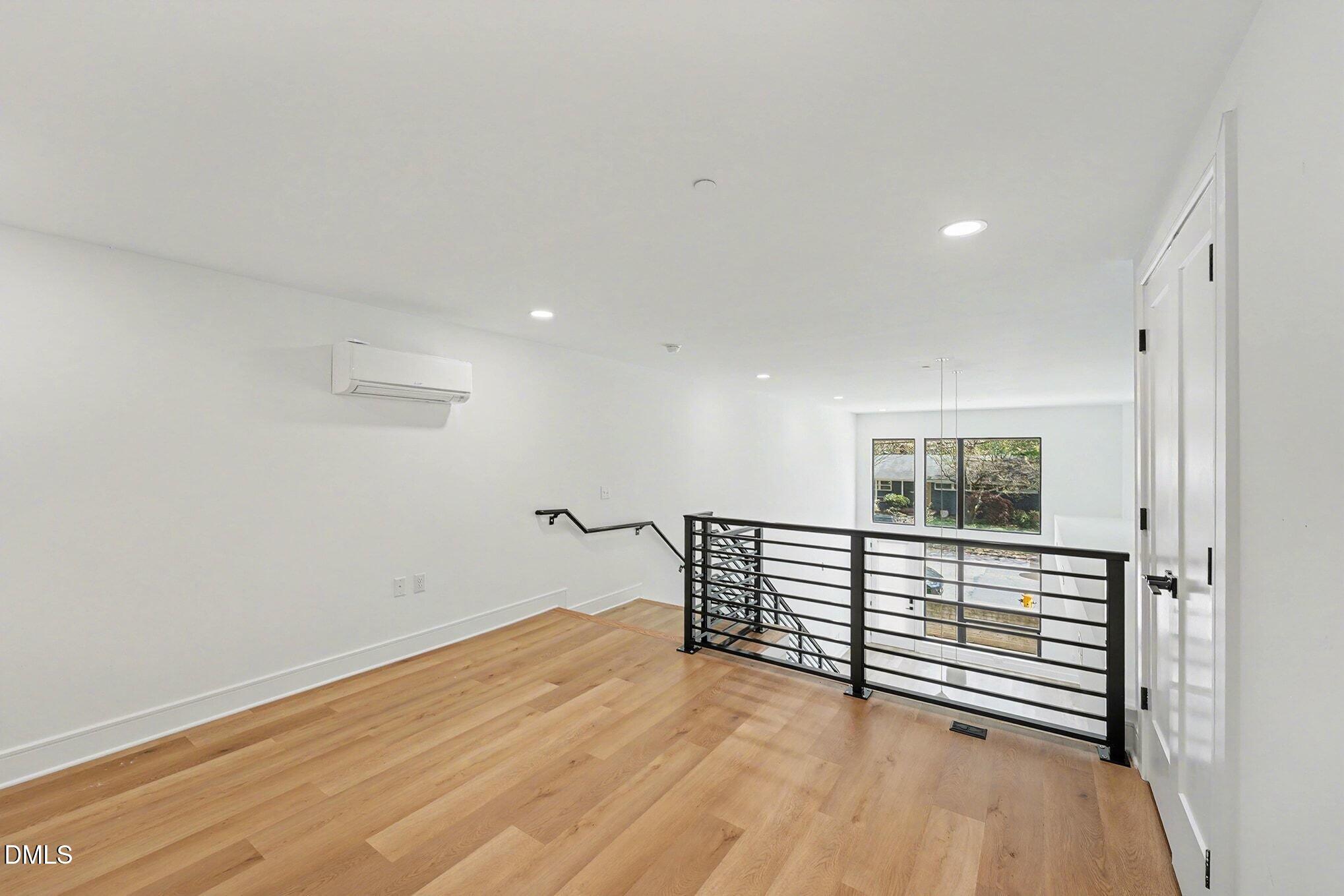 615 Daniels Street 111 Property Photo 12