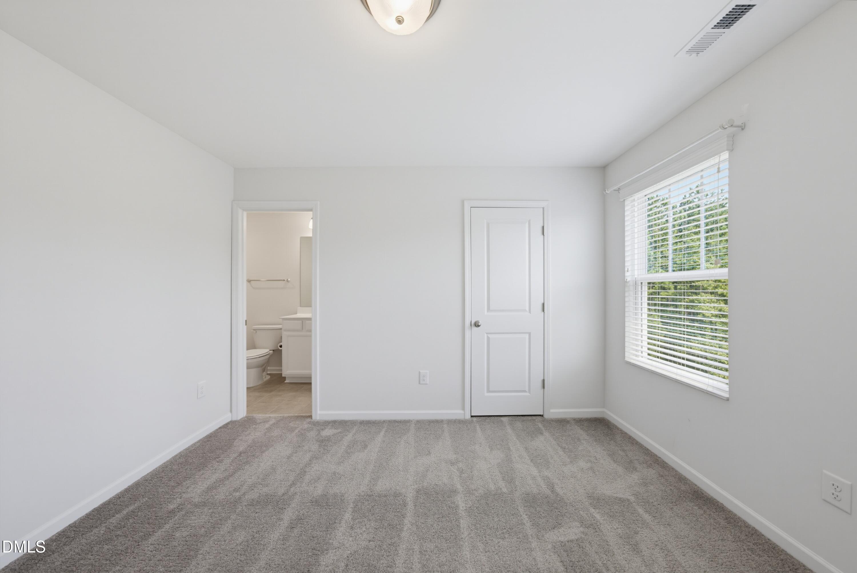 537 Oaks End Drive Property Photo 38