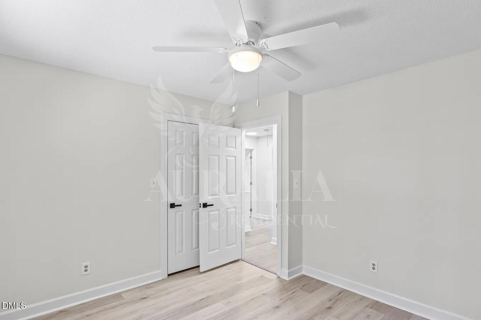 623 Elmwood Court Property Photo 20