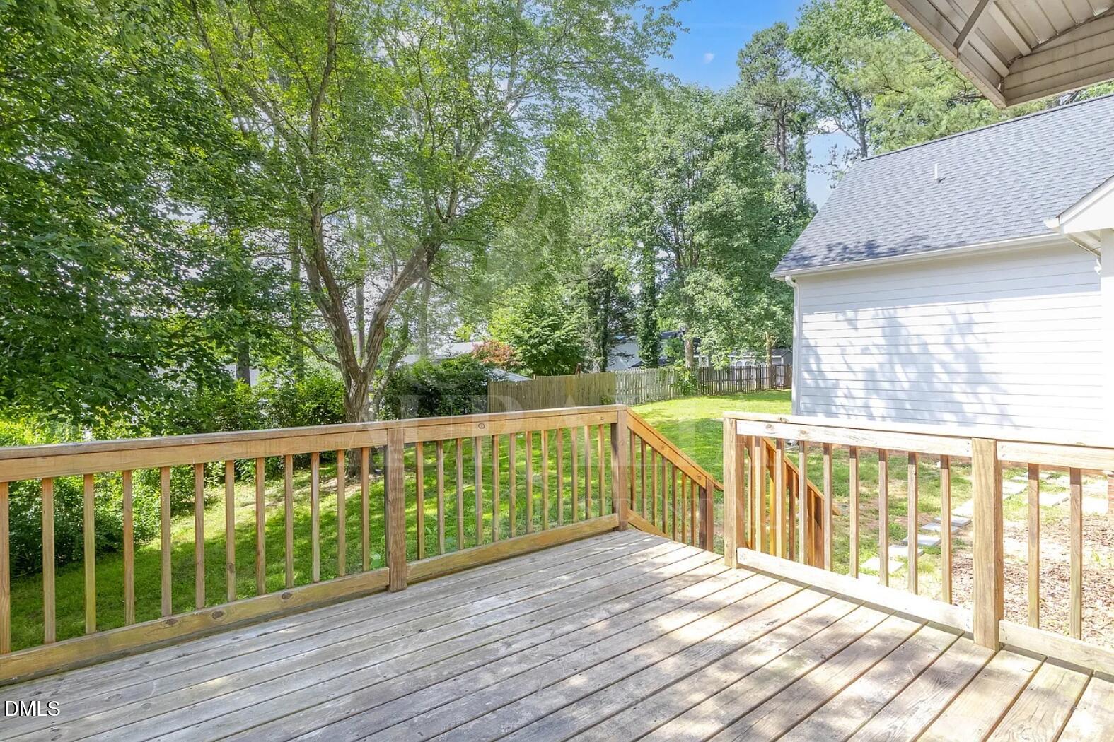 623 Elmwood Court Property Photo 29