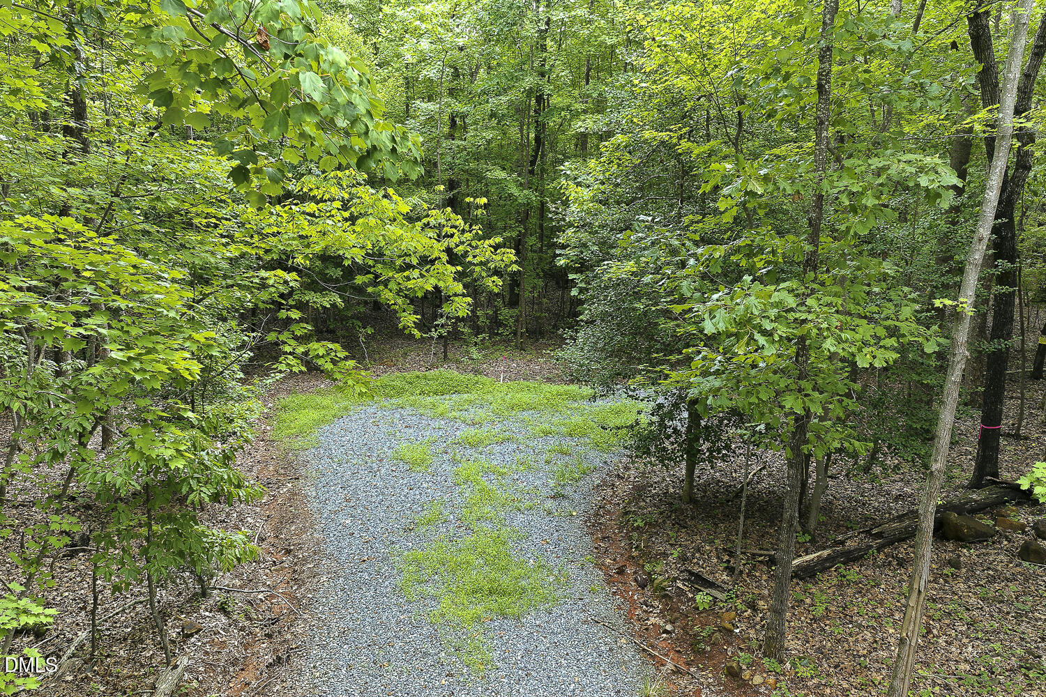 748 Valley Lane Property Photo 21