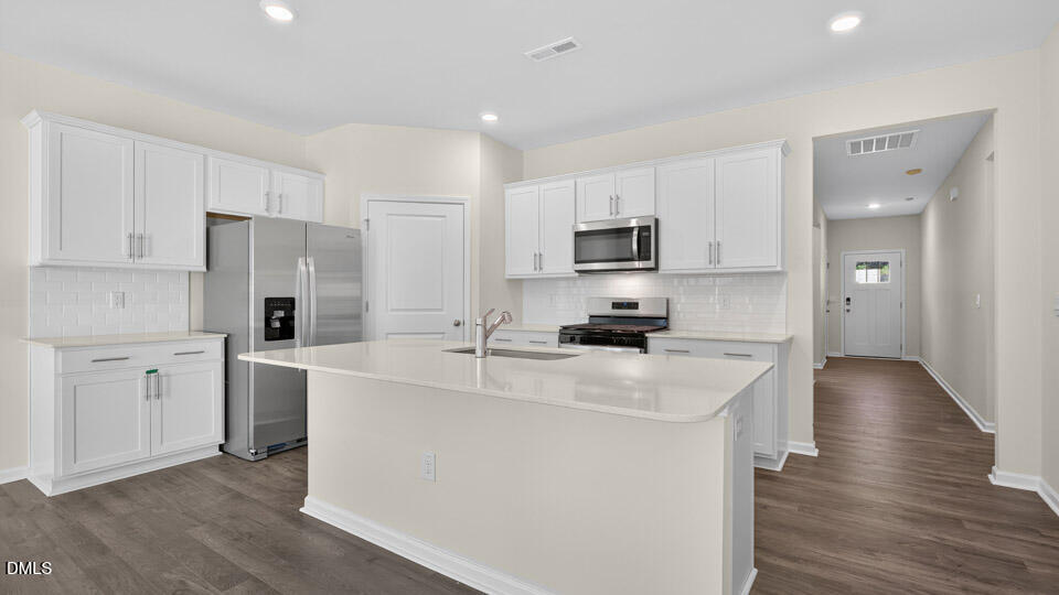 66 Honeydew Drive Property Photo 3