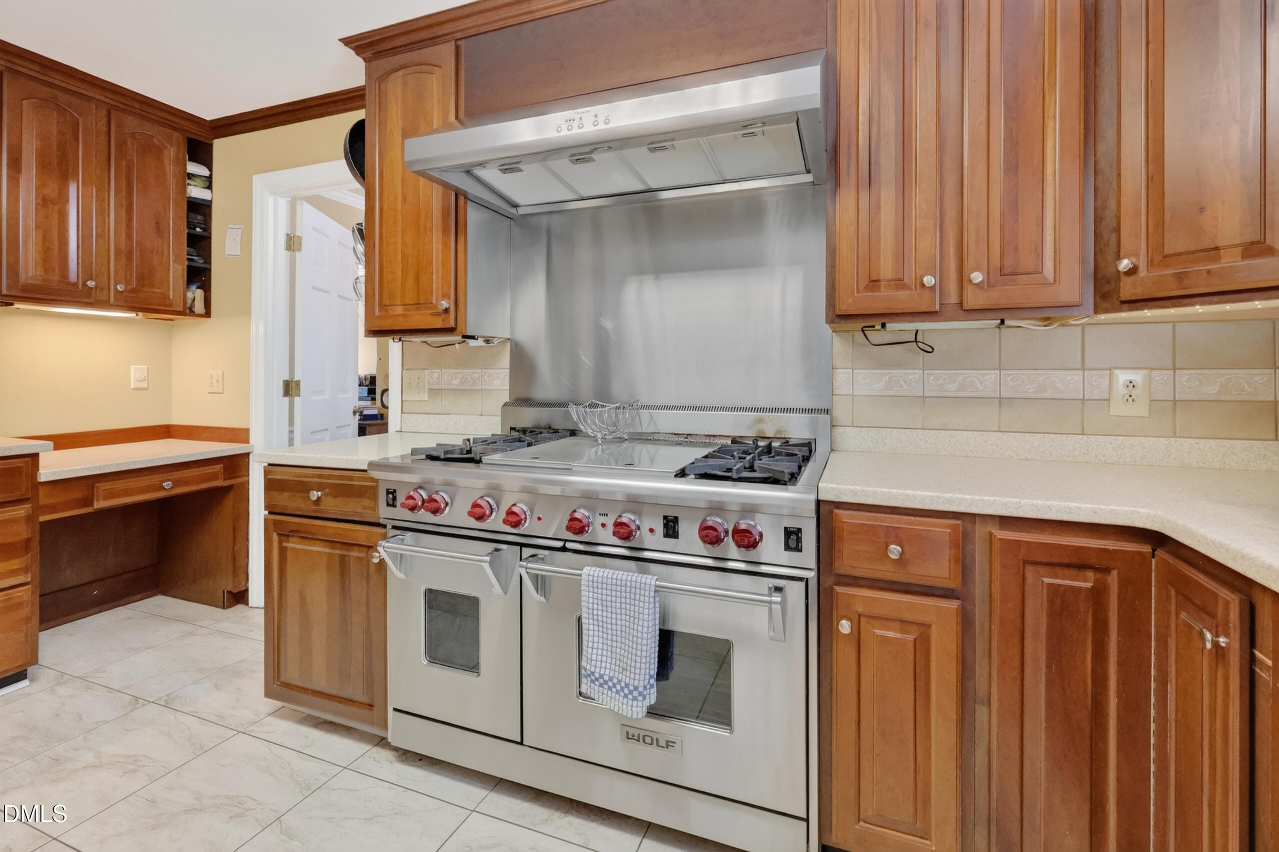8824 Woodyhill Road Property Photo 8