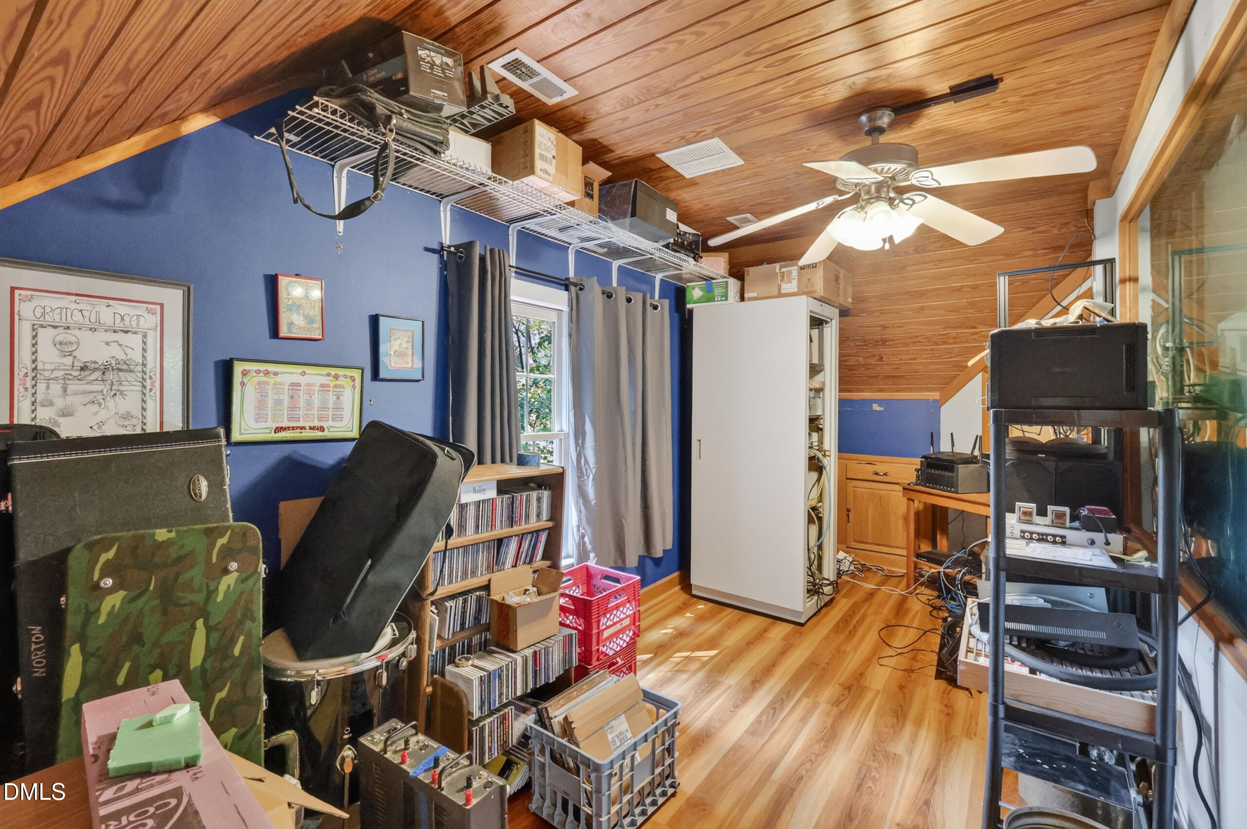 8824 Woodyhill Road Property Photo 11