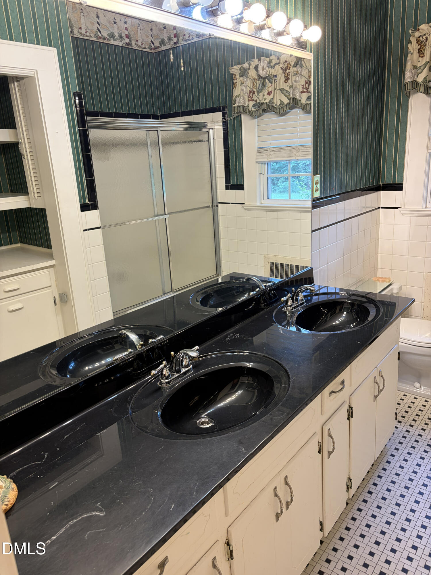1206 E Cumberland Street Property Photo 22