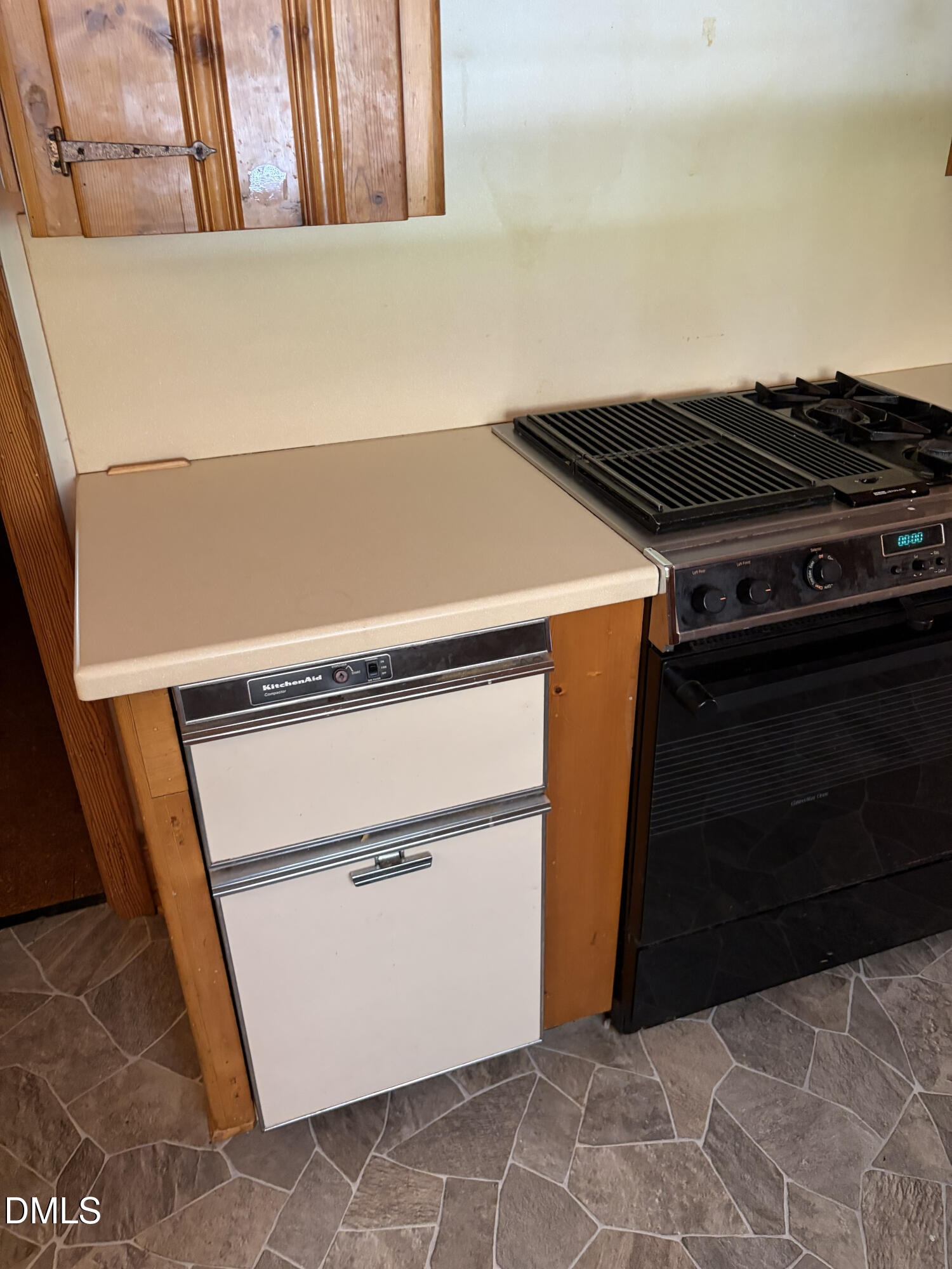 1206 E Cumberland Street Property Photo 39
