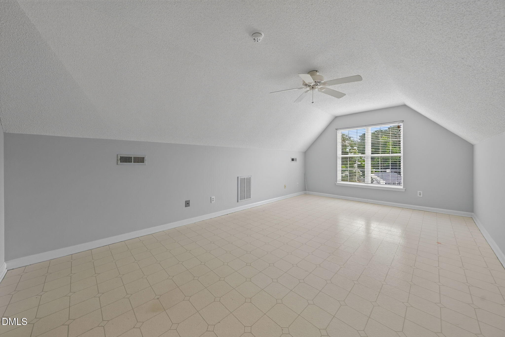 6800 Edwell Court Property Photo 31