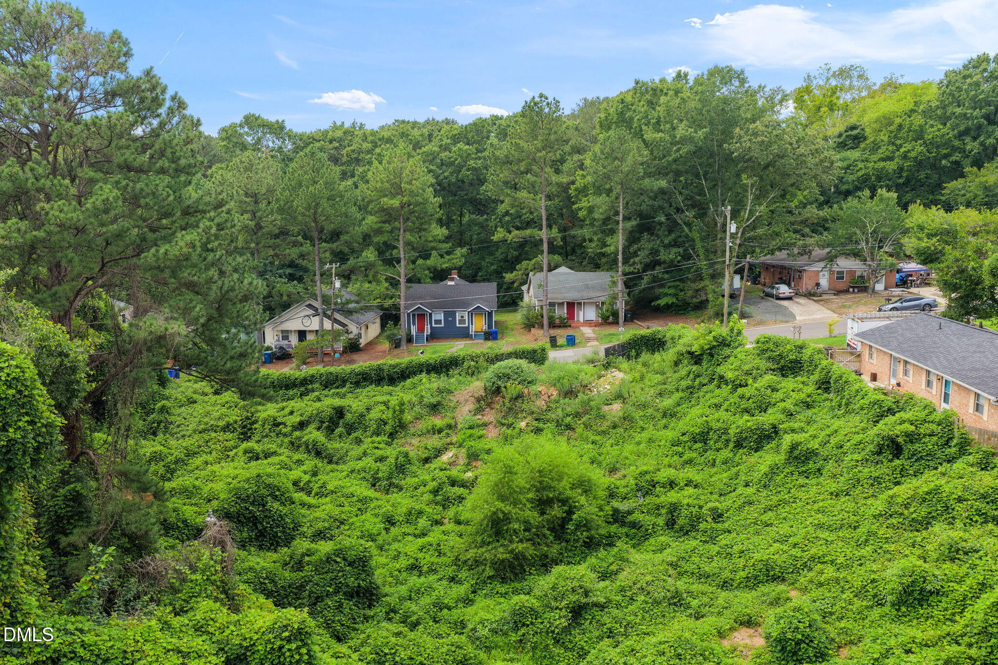 1608 Gunter Street Property Photo 4
