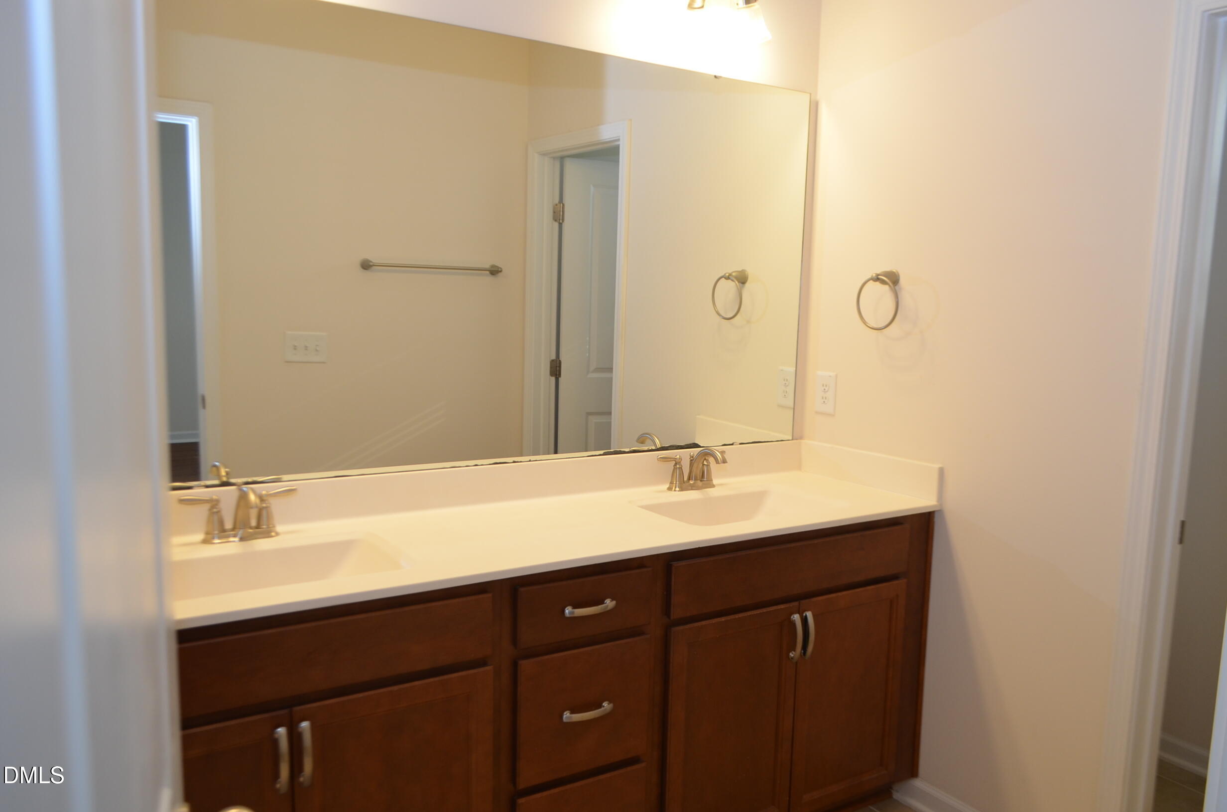 1021 Diamond Dove Lane Property Photo 38