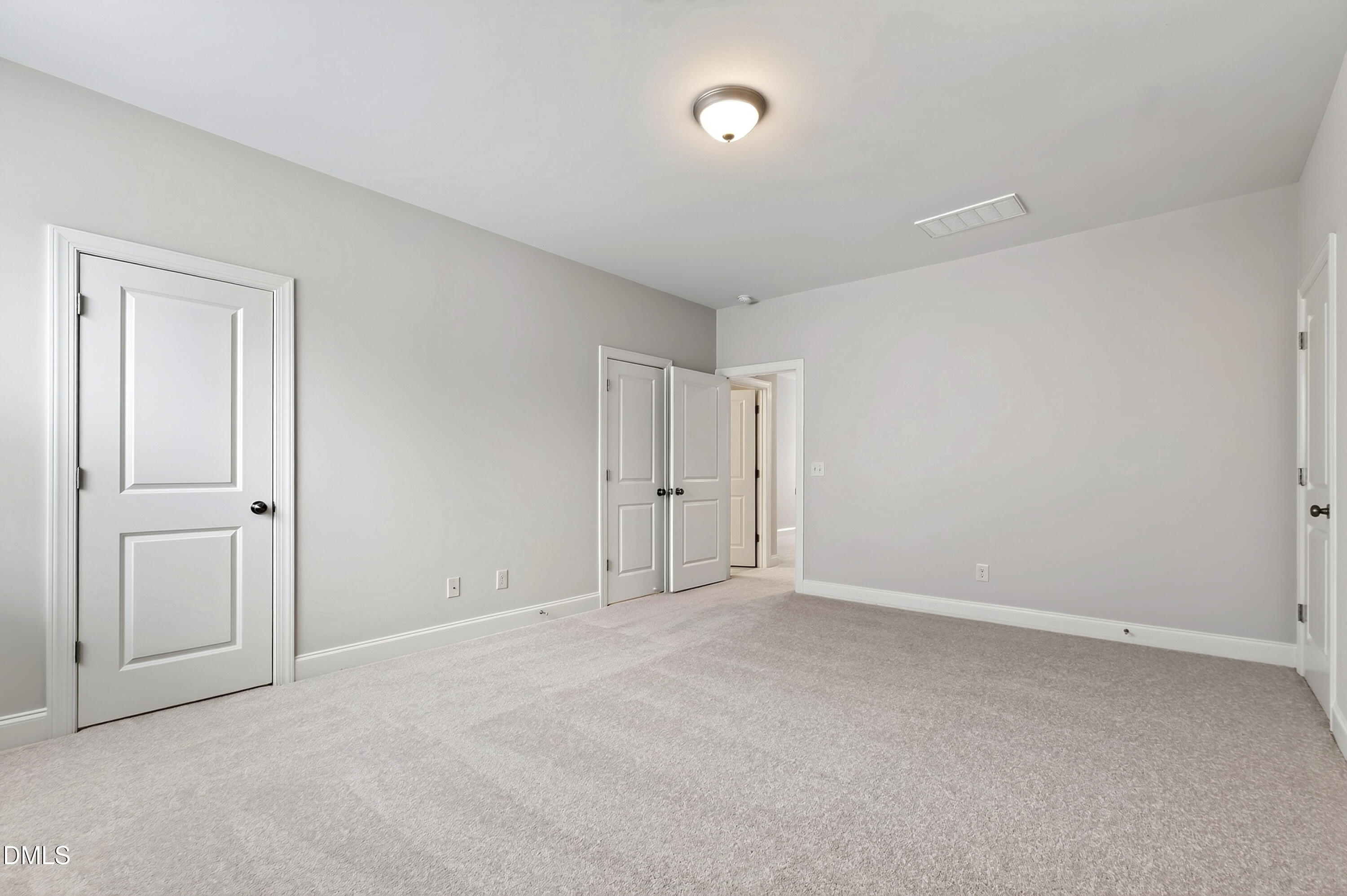 929 Groveview Wynd Property Photo 36