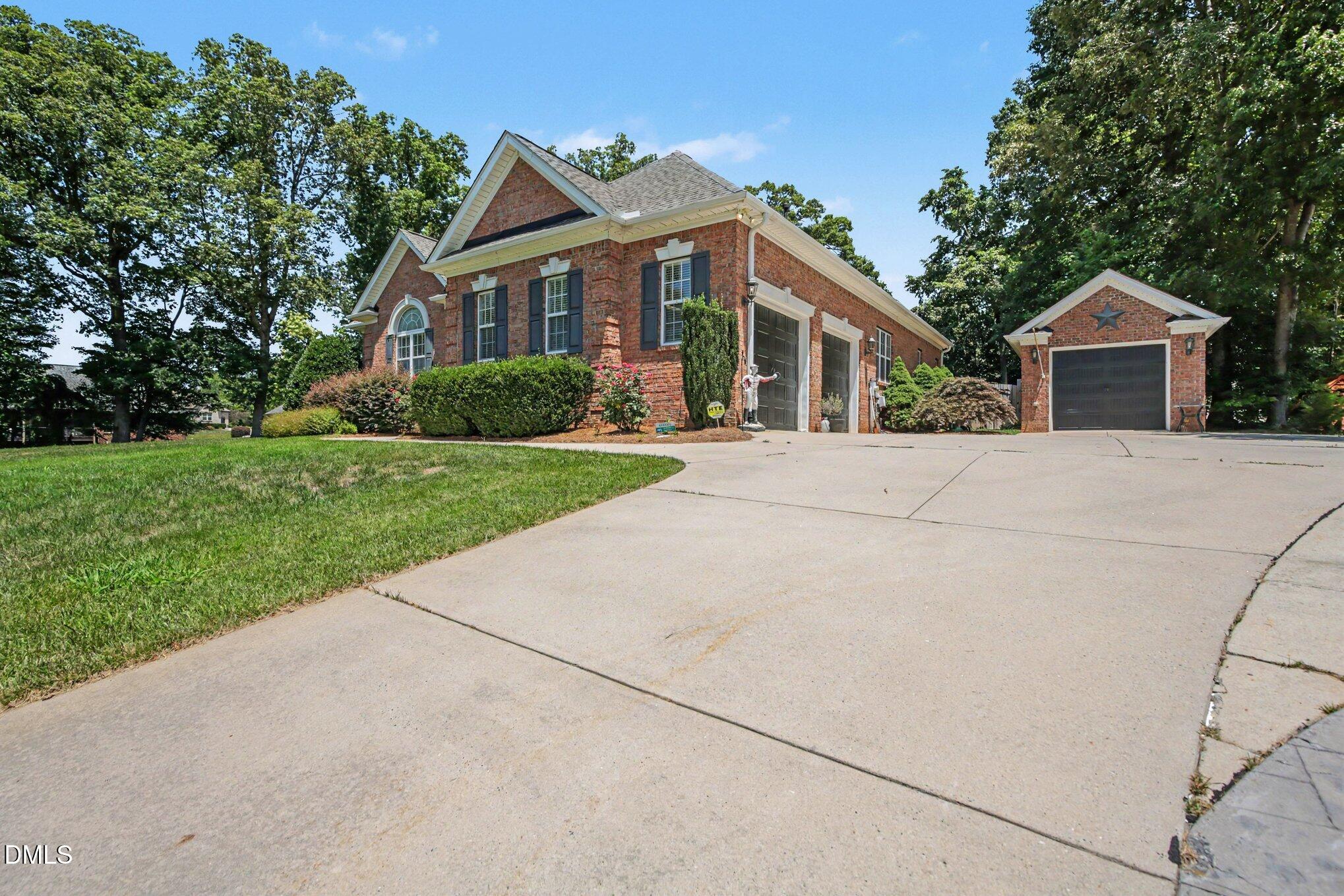 5337 Mckinney Court Property Photo 4